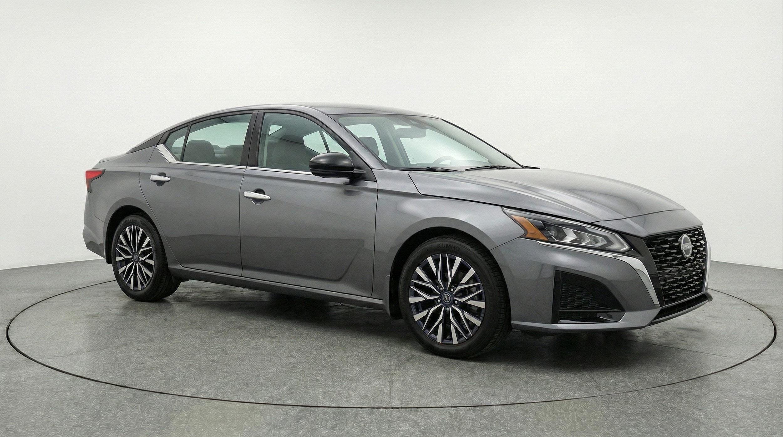 Thumbnail: 2025 Nissan Altima - 1