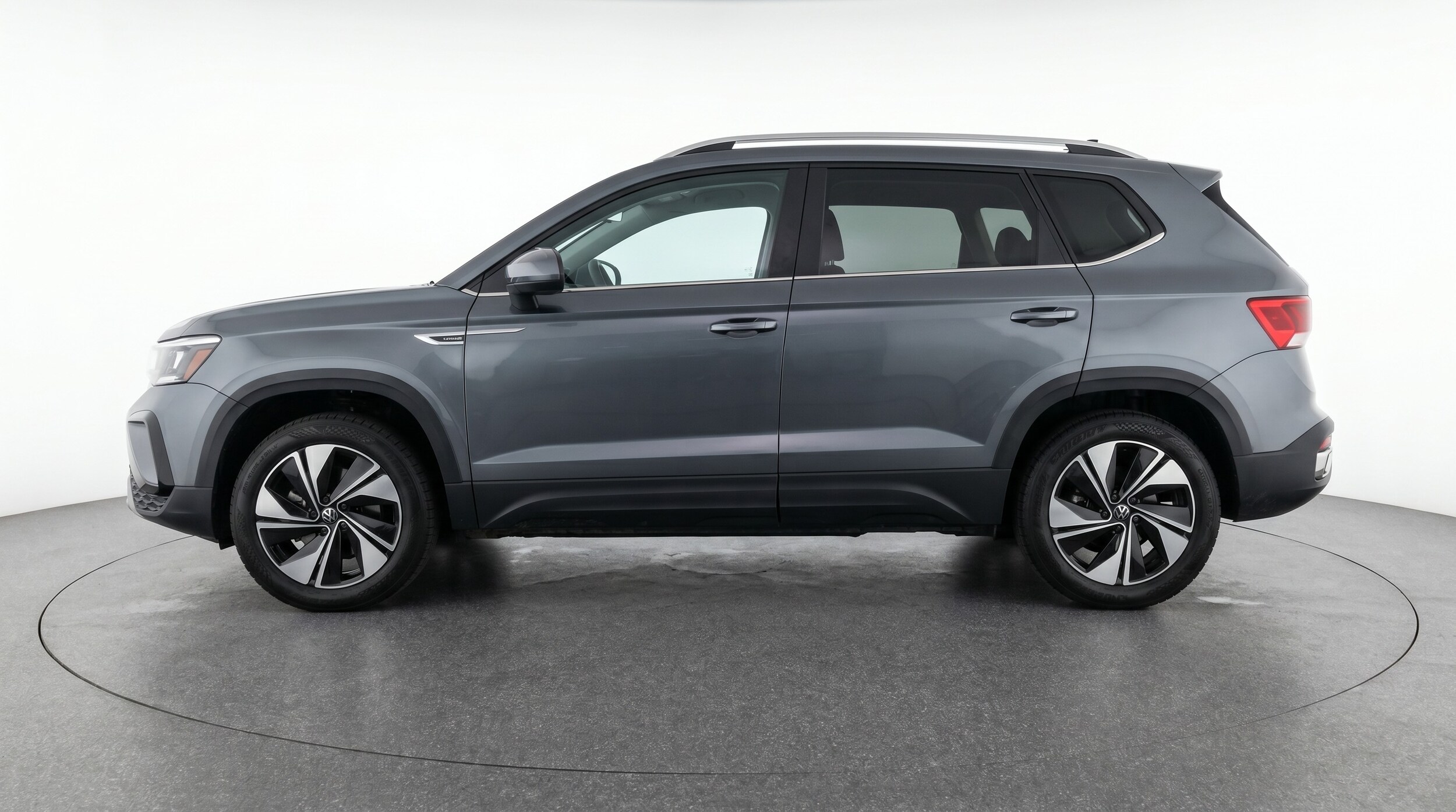Thumbnail: 2026 Volkswagen Taos - 4