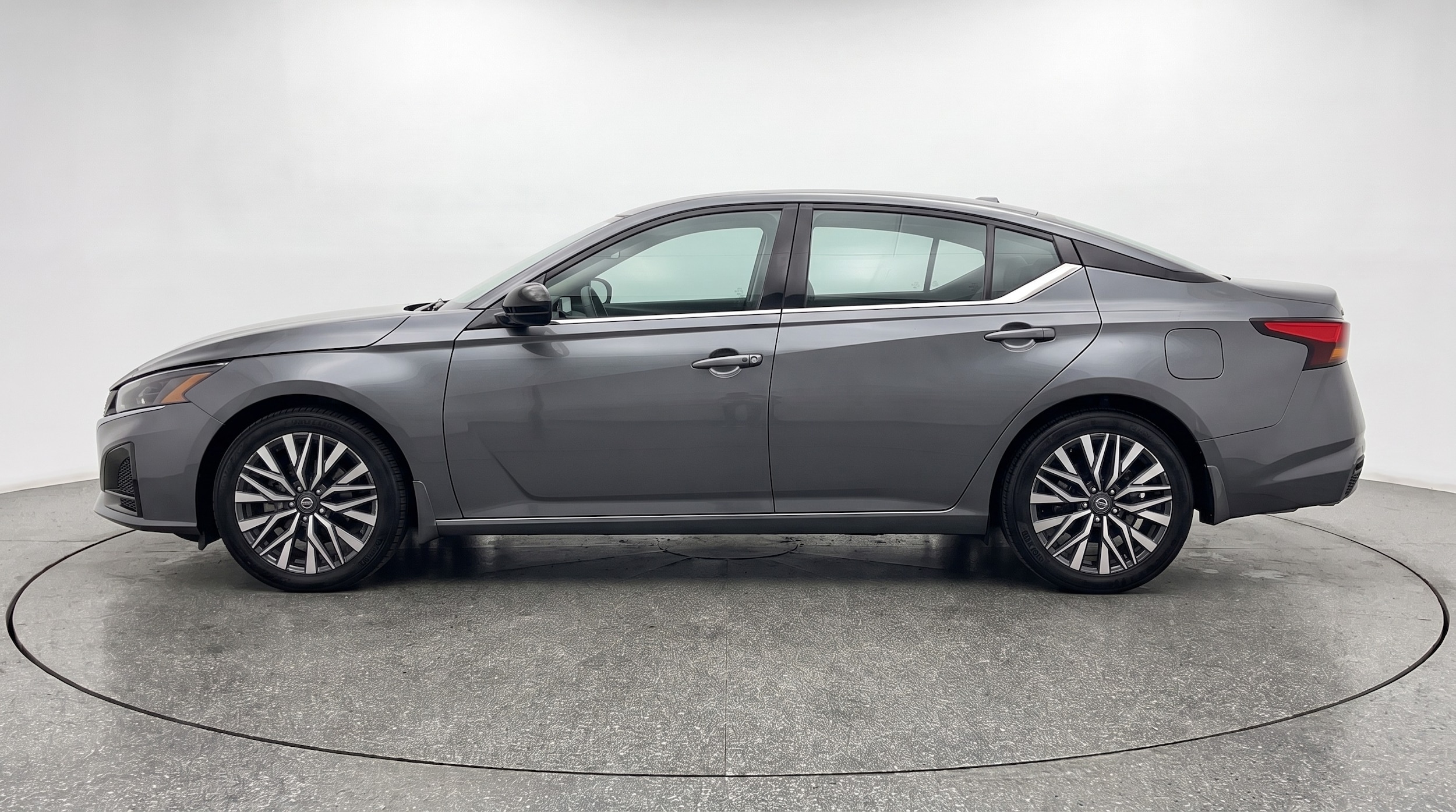 Thumbnail: 2025 Nissan Altima - 4
