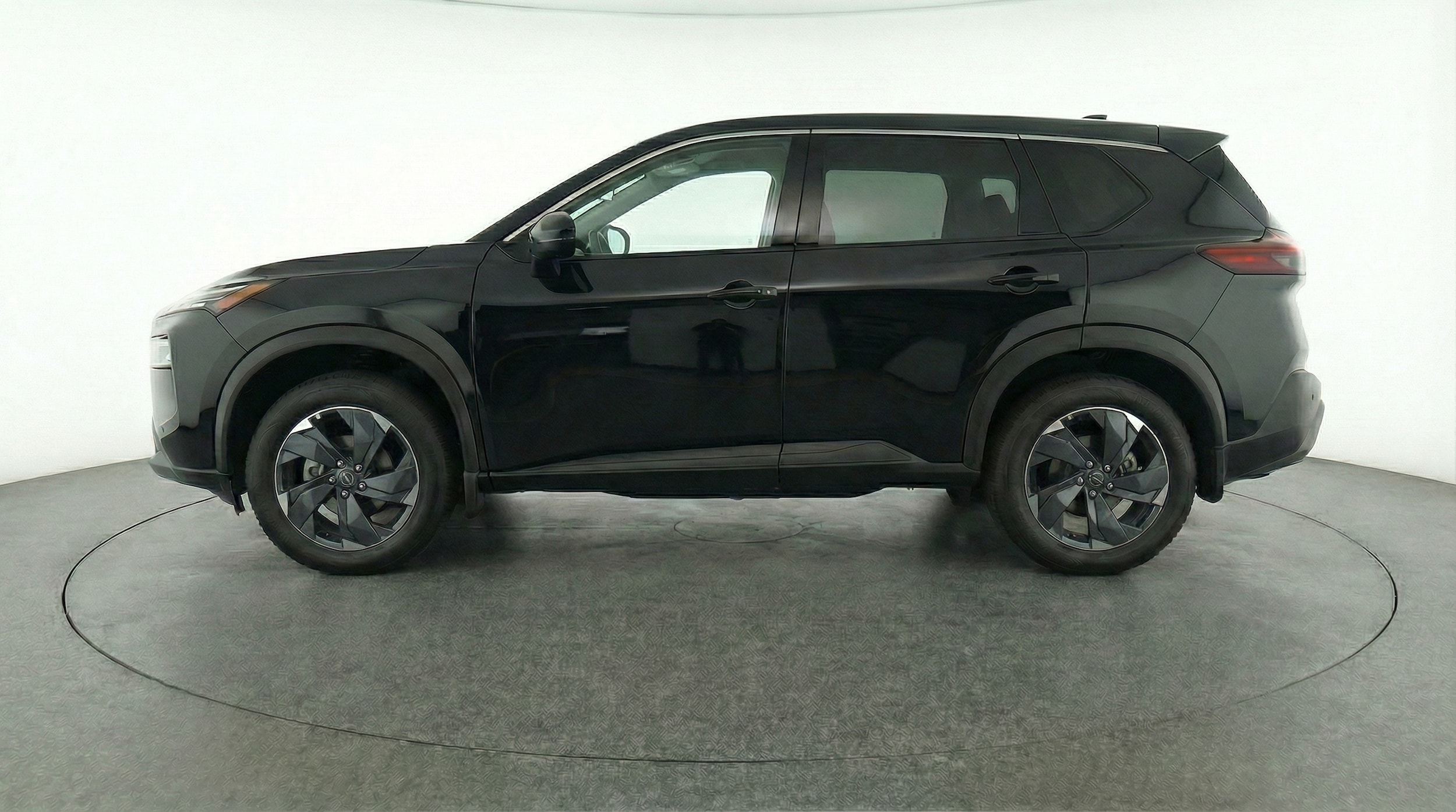 Thumbnail: 2026 Nissan Rogue - 4