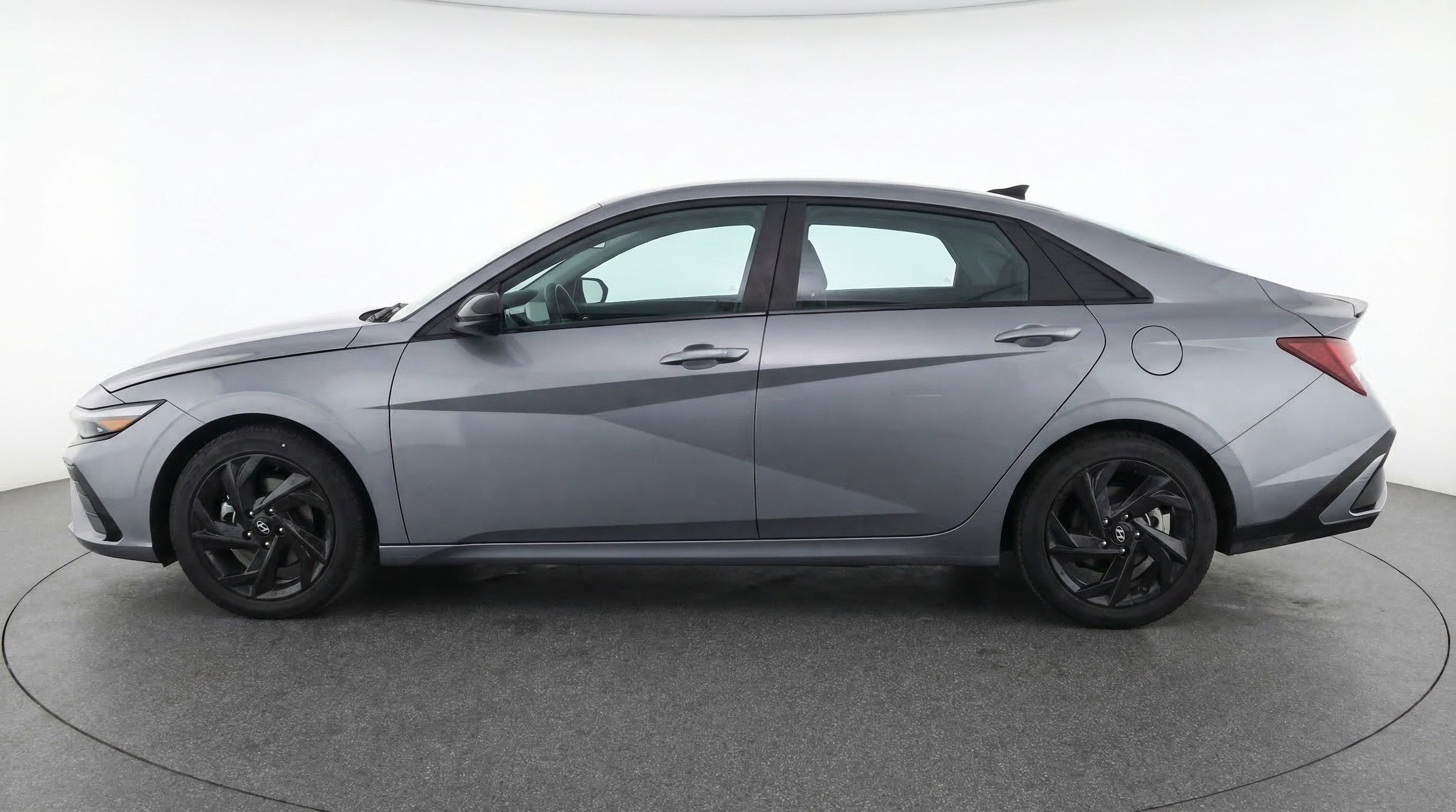 Thumbnail: 2026 Hyundai Elantra - 4