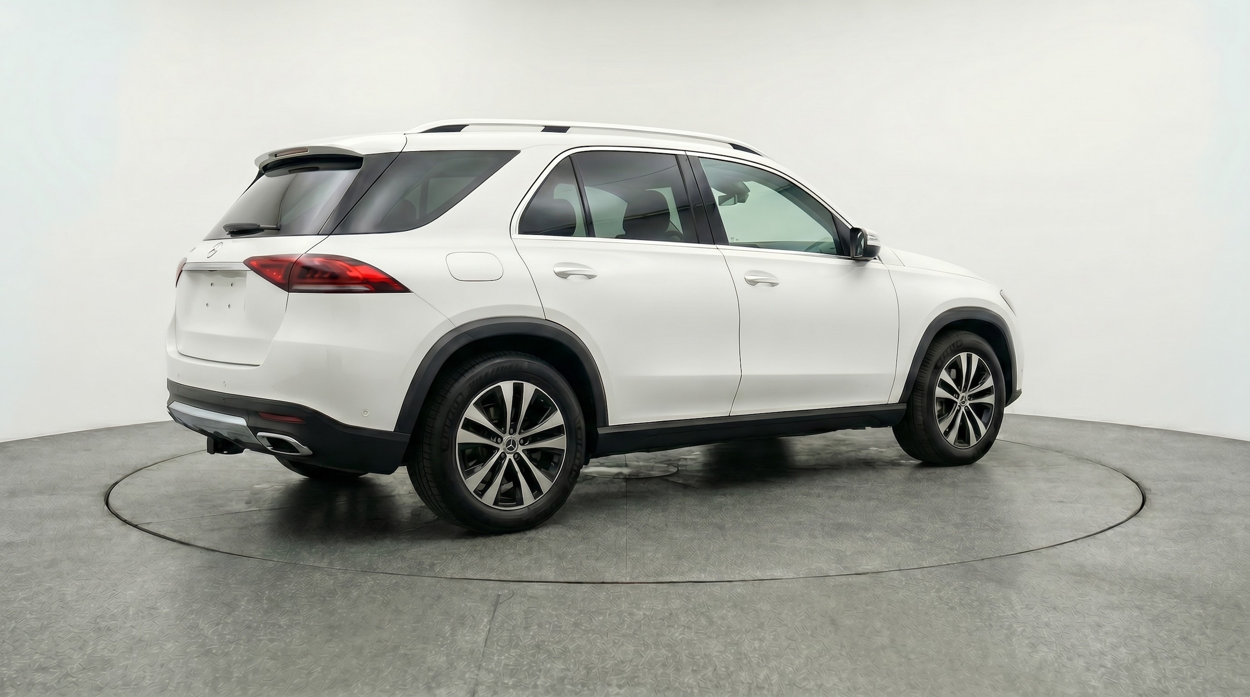 Thumbnail: 2026 Mercedes-Benz GLE - 7