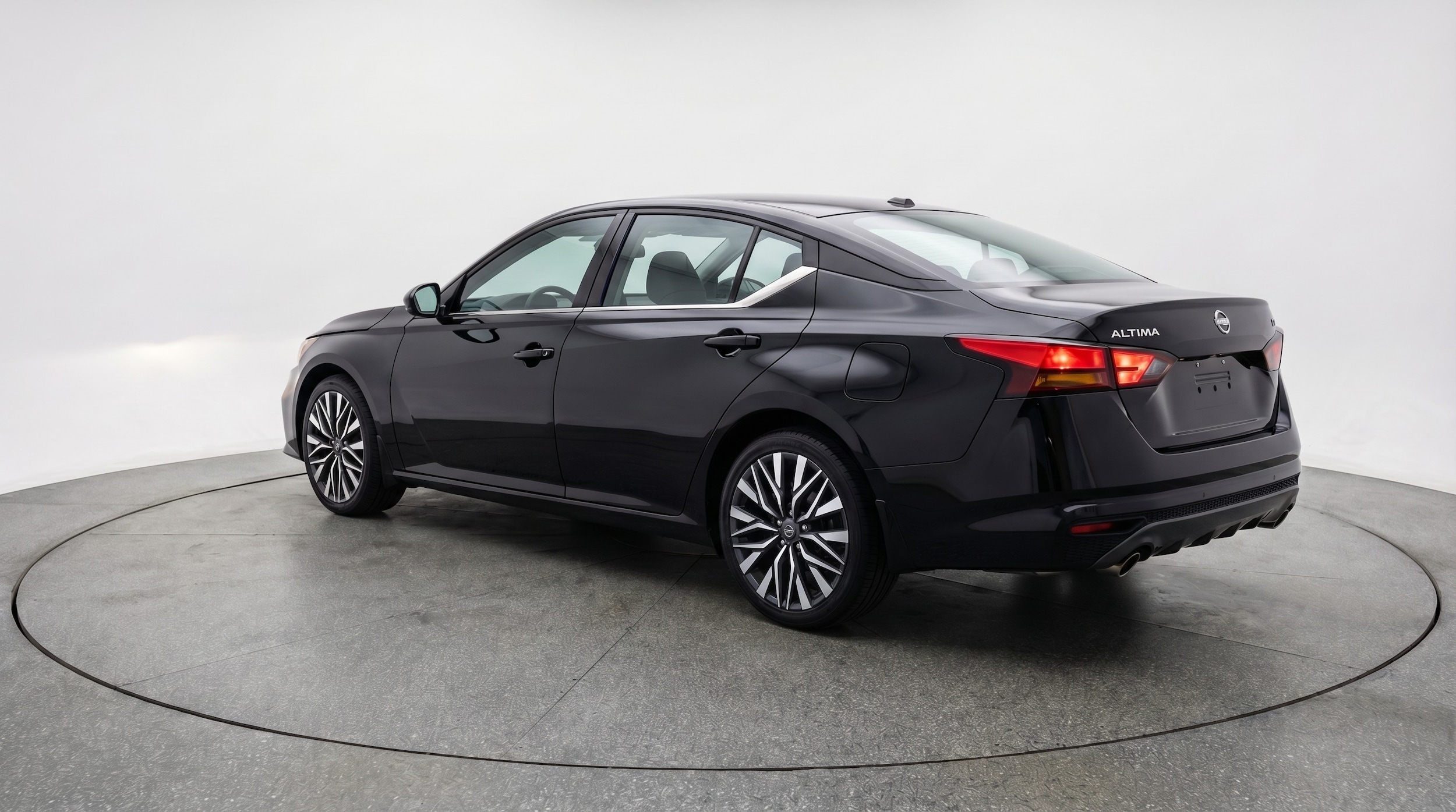 Thumbnail: 2026 Nissan Altima - 5