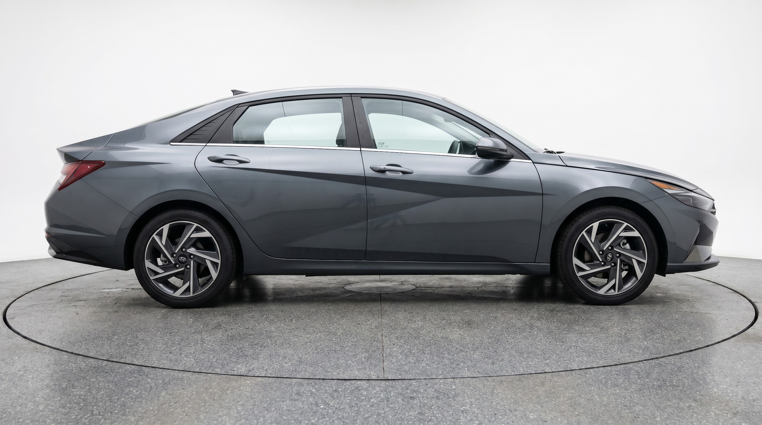 Thumbnail: 2025 Hyundai Elantra - 8