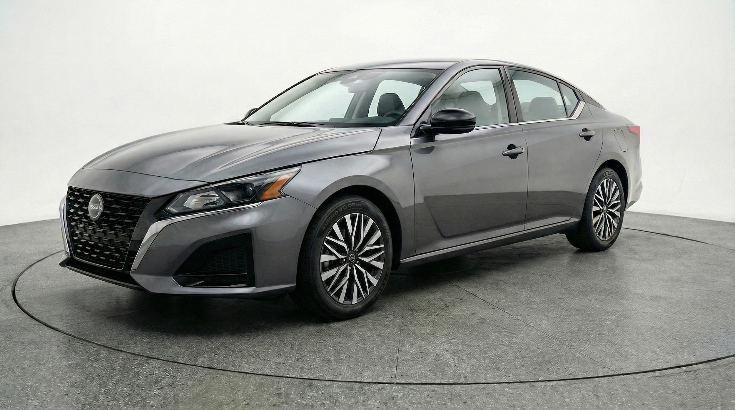 Thumbnail: 2025 Nissan Altima - 3