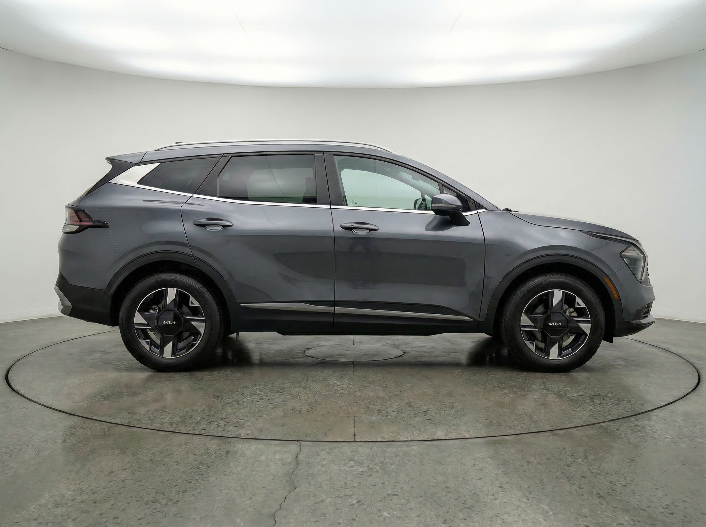 Thumbnail: 2026 Kia Sportage - 8