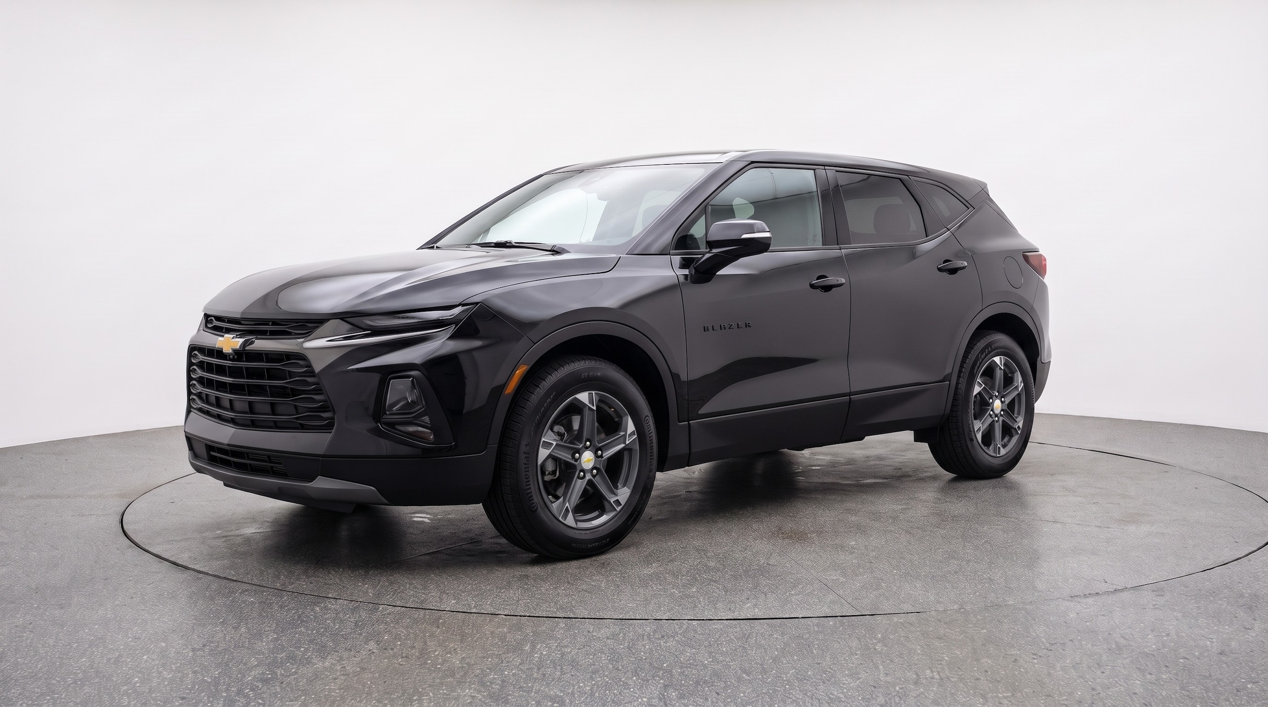 Thumbnail: 2026 Chevrolet Blazer - 3