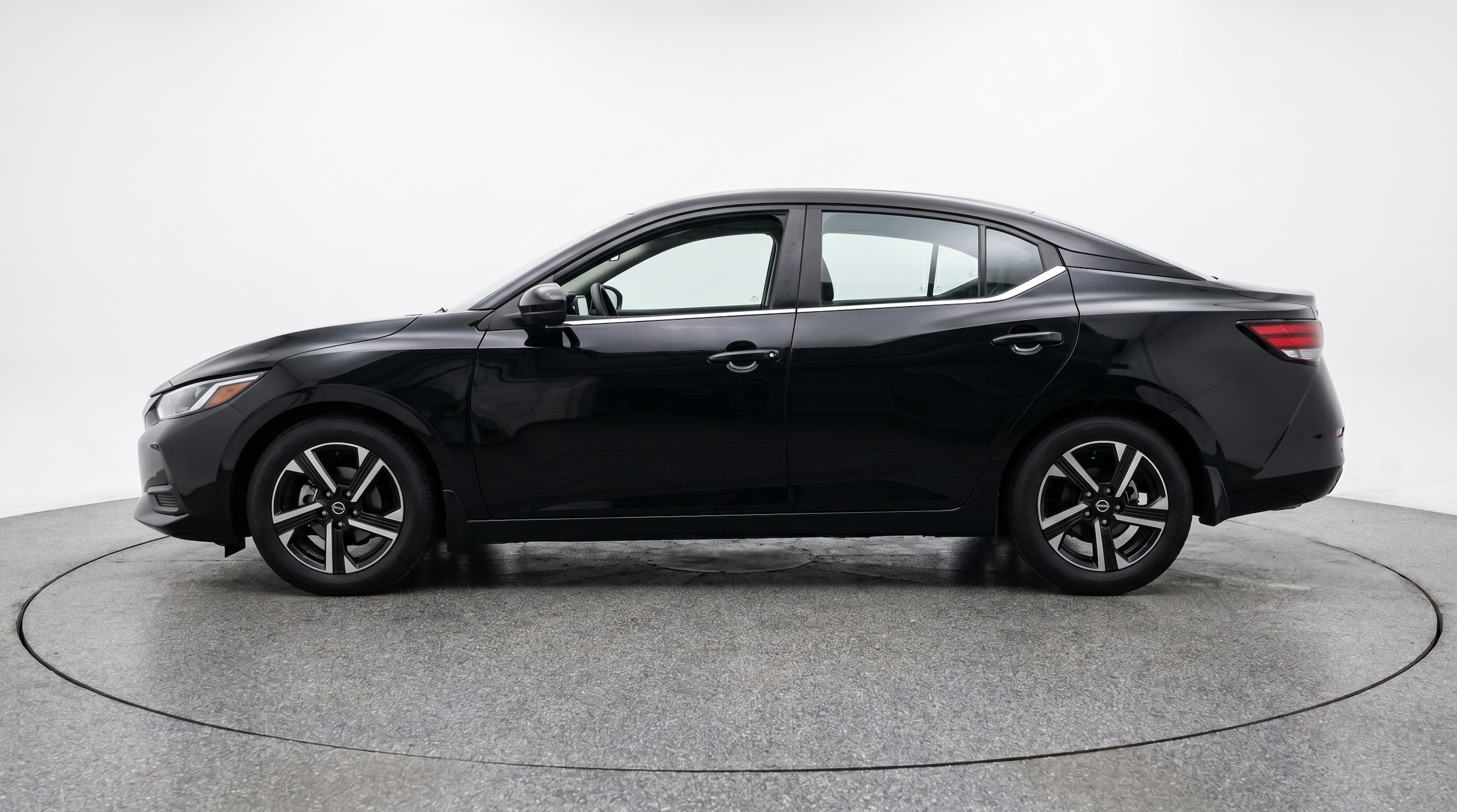 Thumbnail: 2024 Nissan Sentra - 4