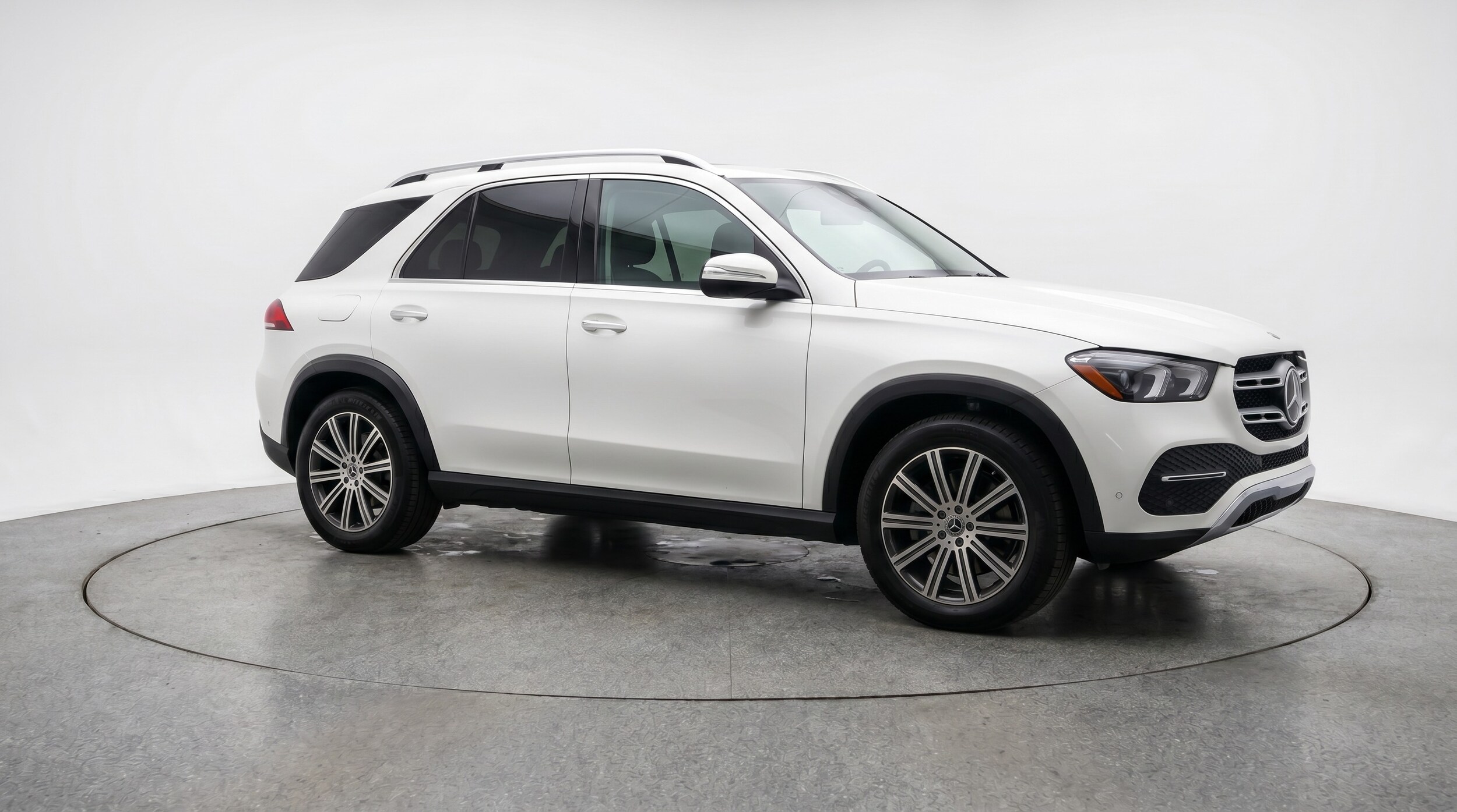 Thumbnail: 2026 Mercedes-Benz GLE - 1