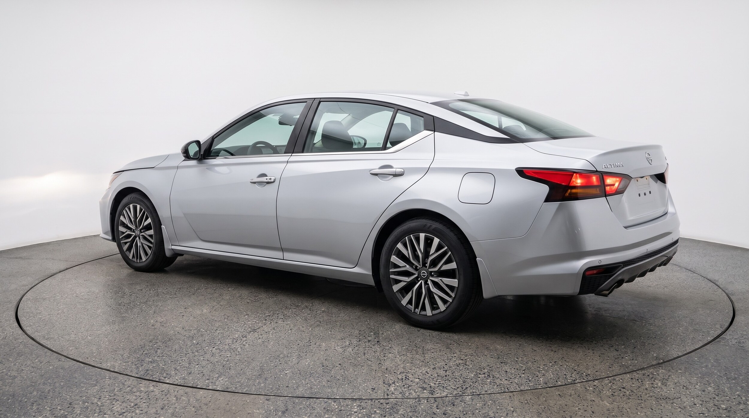 Thumbnail: 2026 Nissan Altima - 5