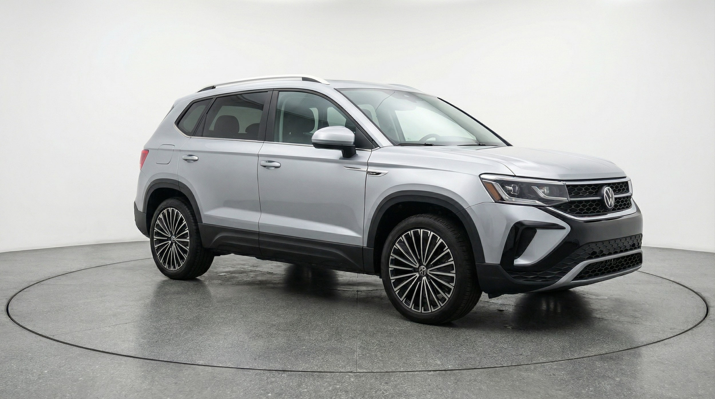 Thumbnail: 2026 Volkswagen Taos - 1