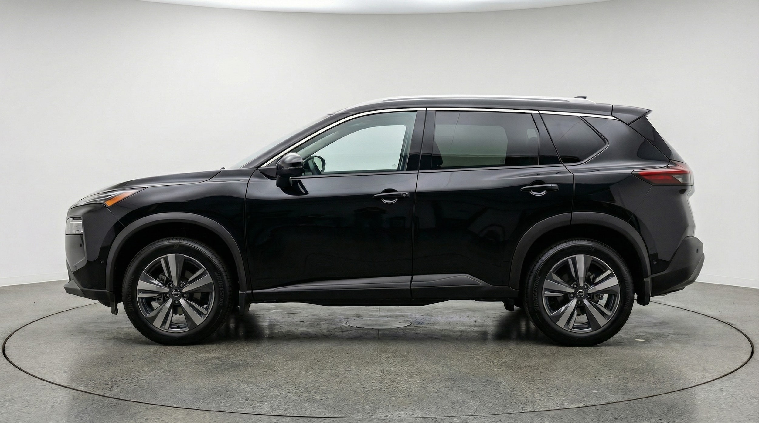 Thumbnail: 2026 Nissan Rogue - 4