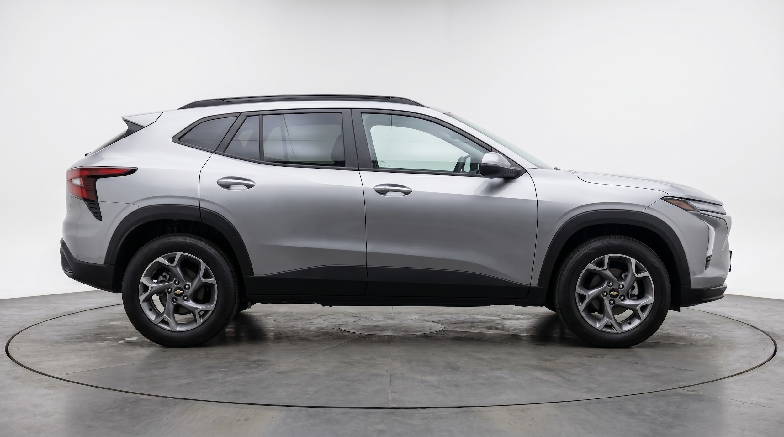 Thumbnail: 2025 Chevrolet Trax - 8