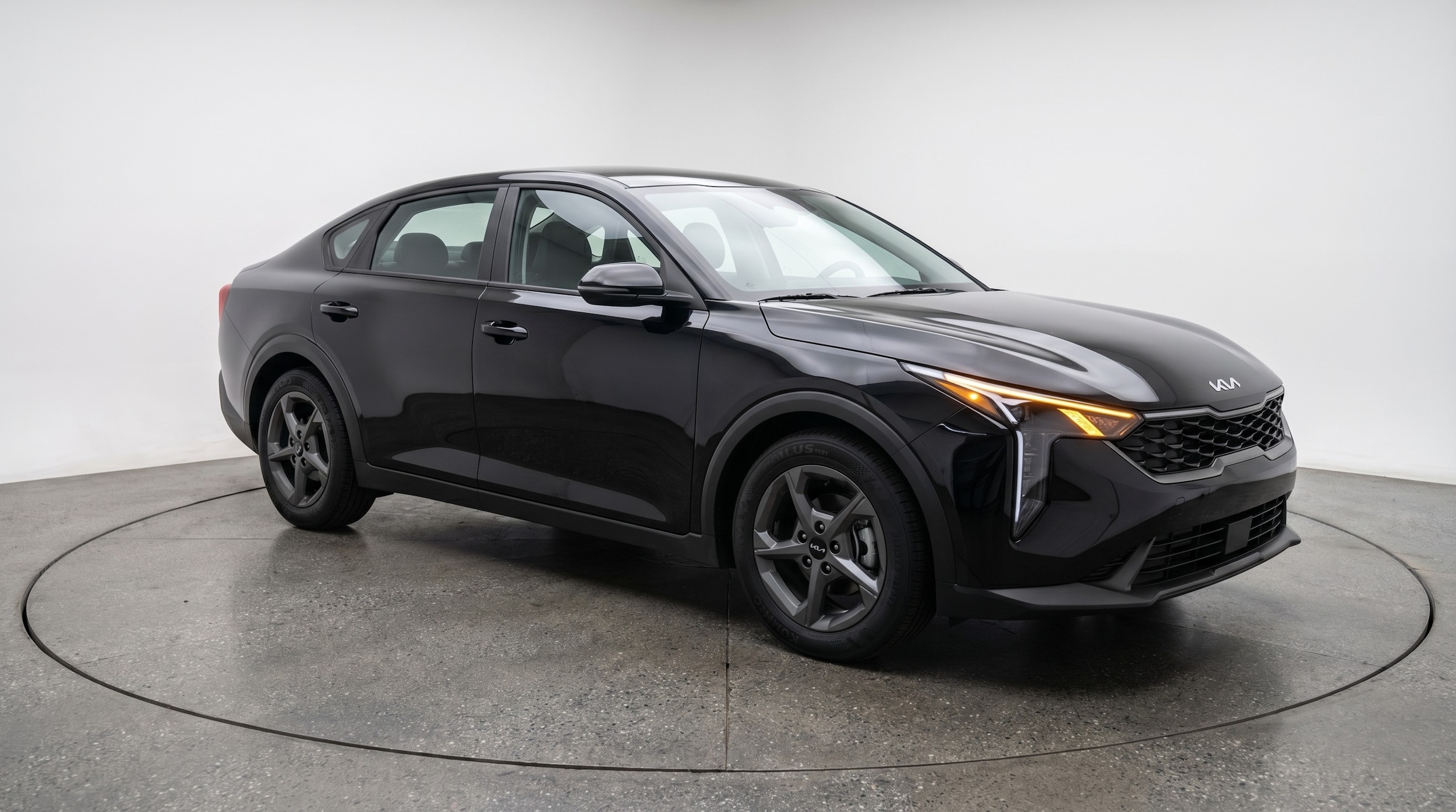 Thumbnail: 2026 Kia K4 - 1