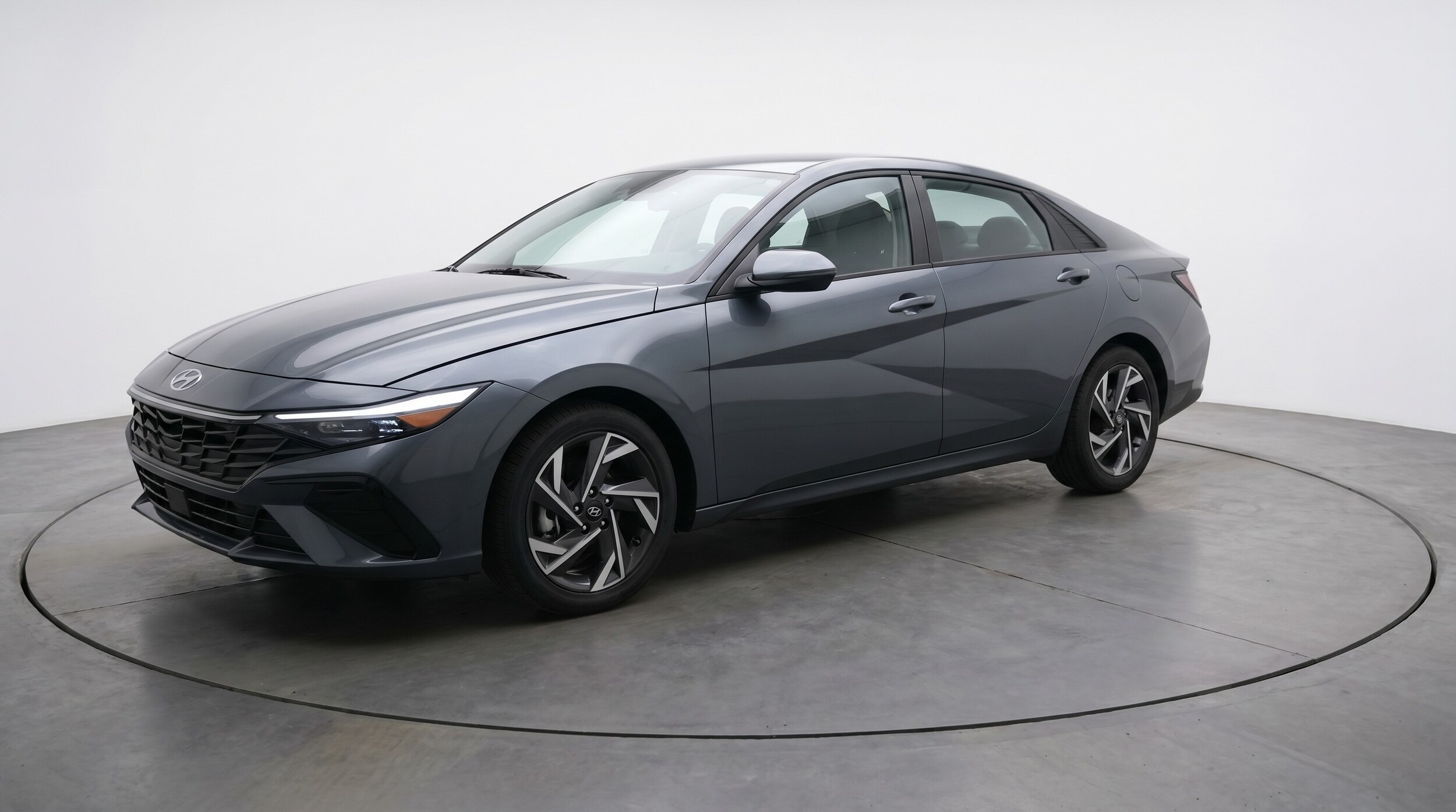 Thumbnail: 2025 Hyundai Elantra - 3