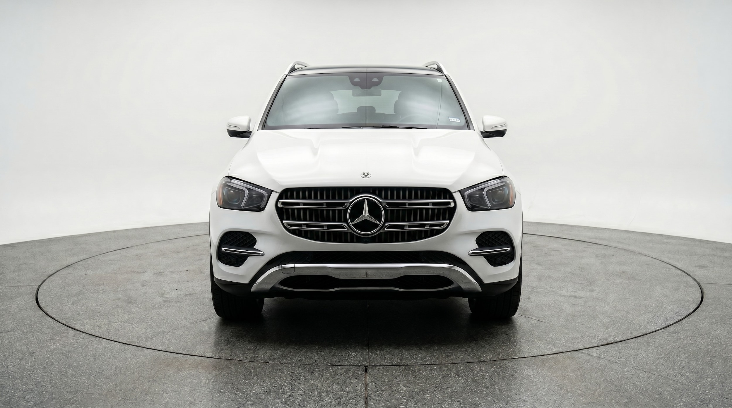 Thumbnail: 2026 Mercedes-Benz GLE - 2