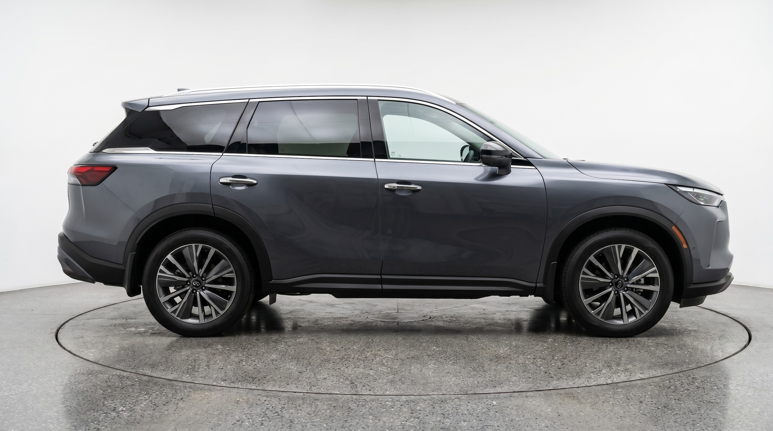Thumbnail: 2026 INFINITI QX60 - 8