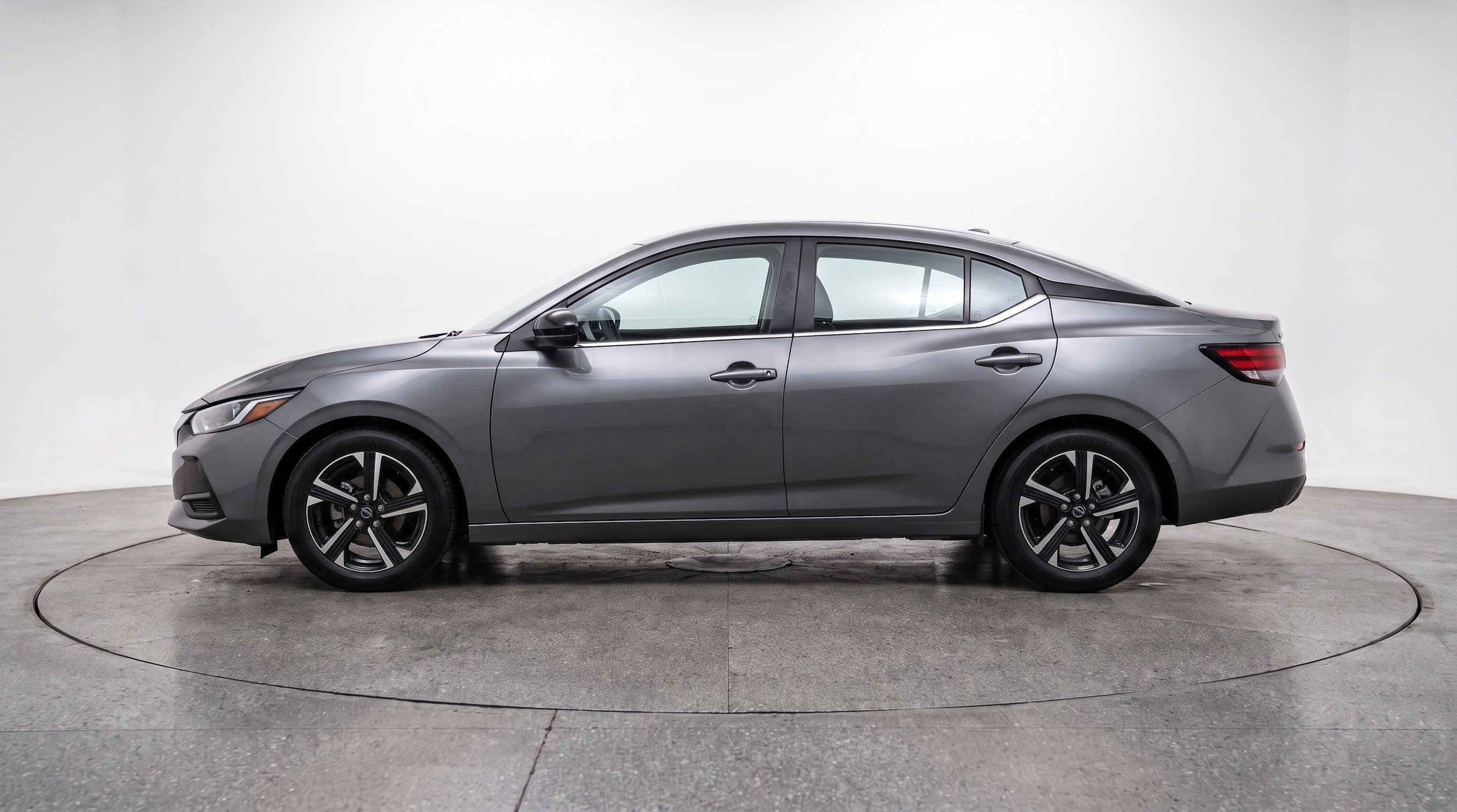 Thumbnail: 2025 Nissan Sentra - 4