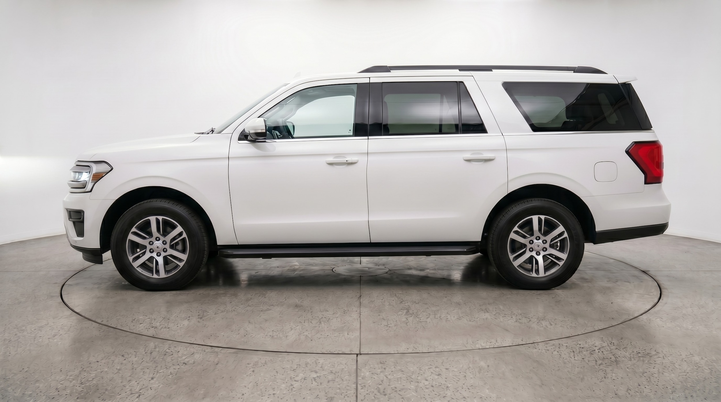 Thumbnail: 2024 Ford Expedition MAX - 4