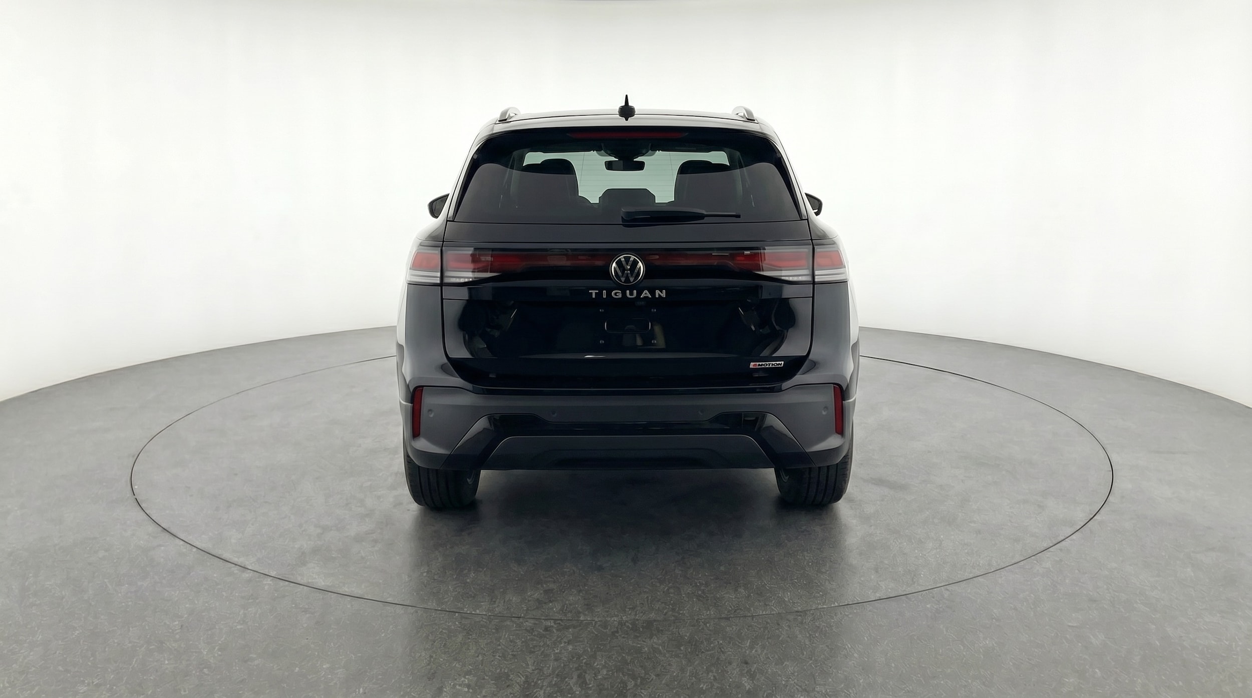 Thumbnail: 2026 Volkswagen Tiguan - 6