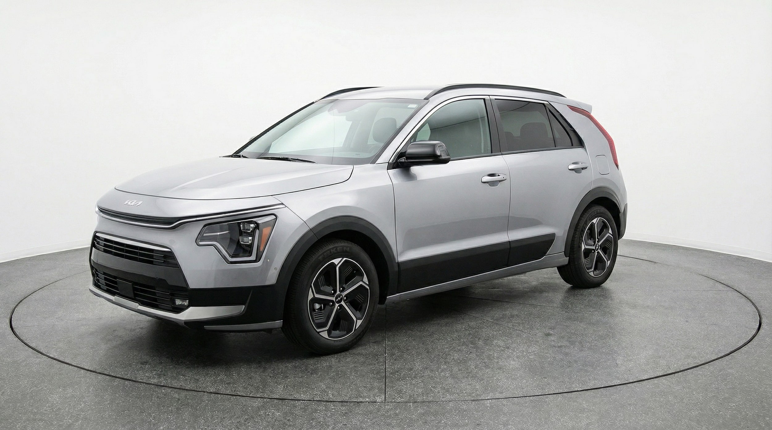 Thumbnail: 2026 Kia Niro - 3