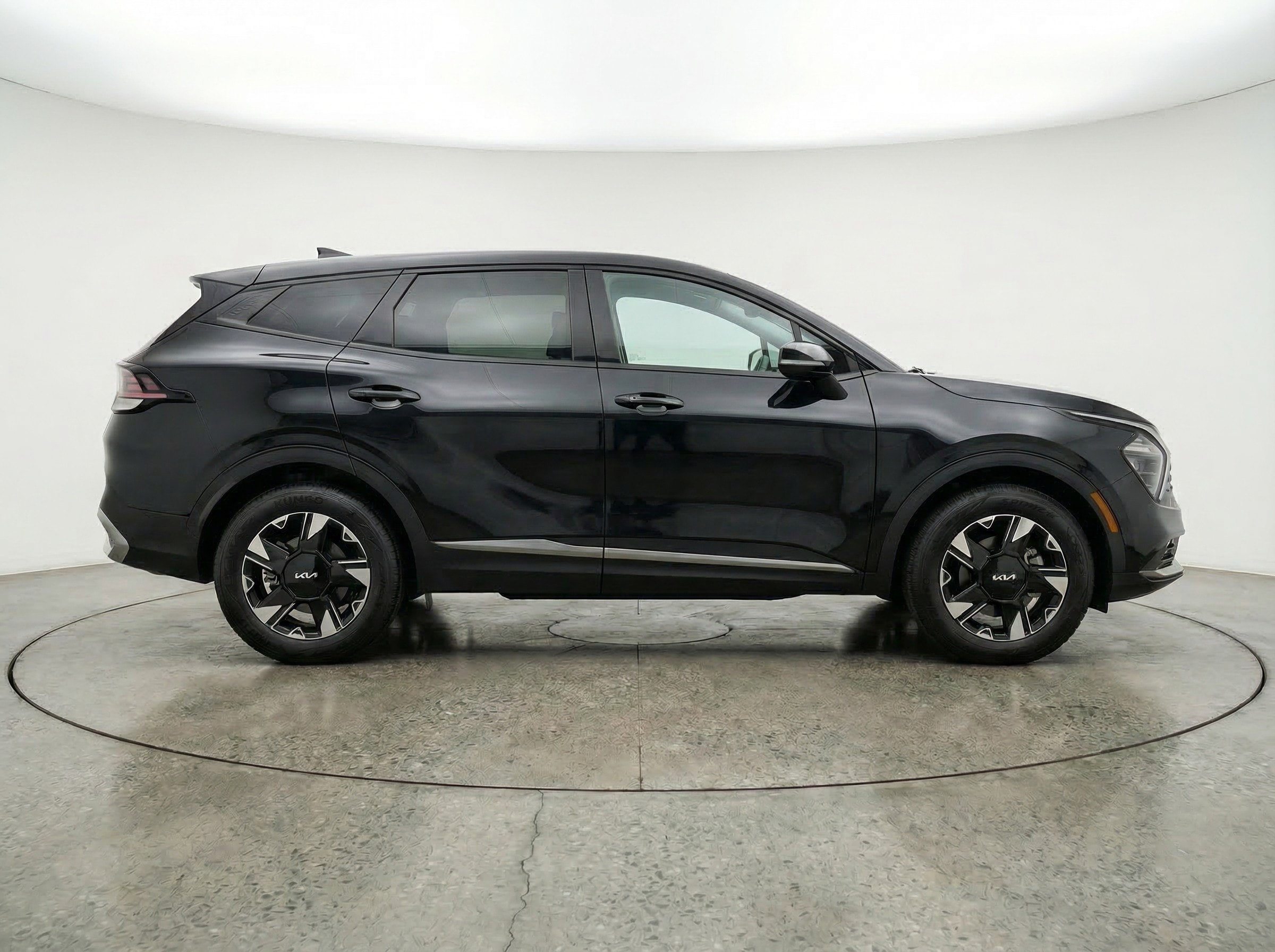 Thumbnail: 2026 Kia Sportage - 8