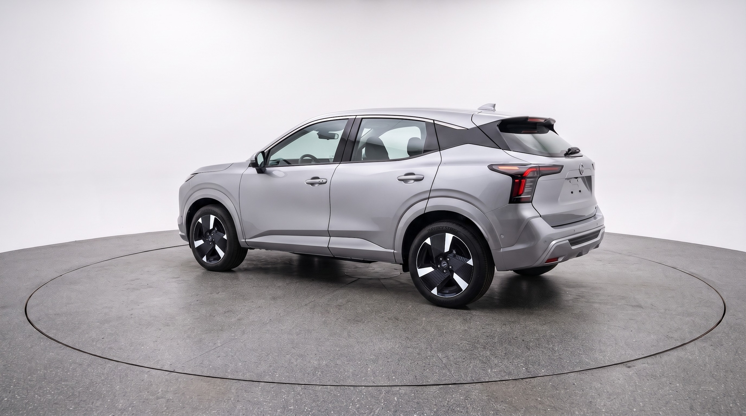 Thumbnail: 2026 Nissan Kicks - 5