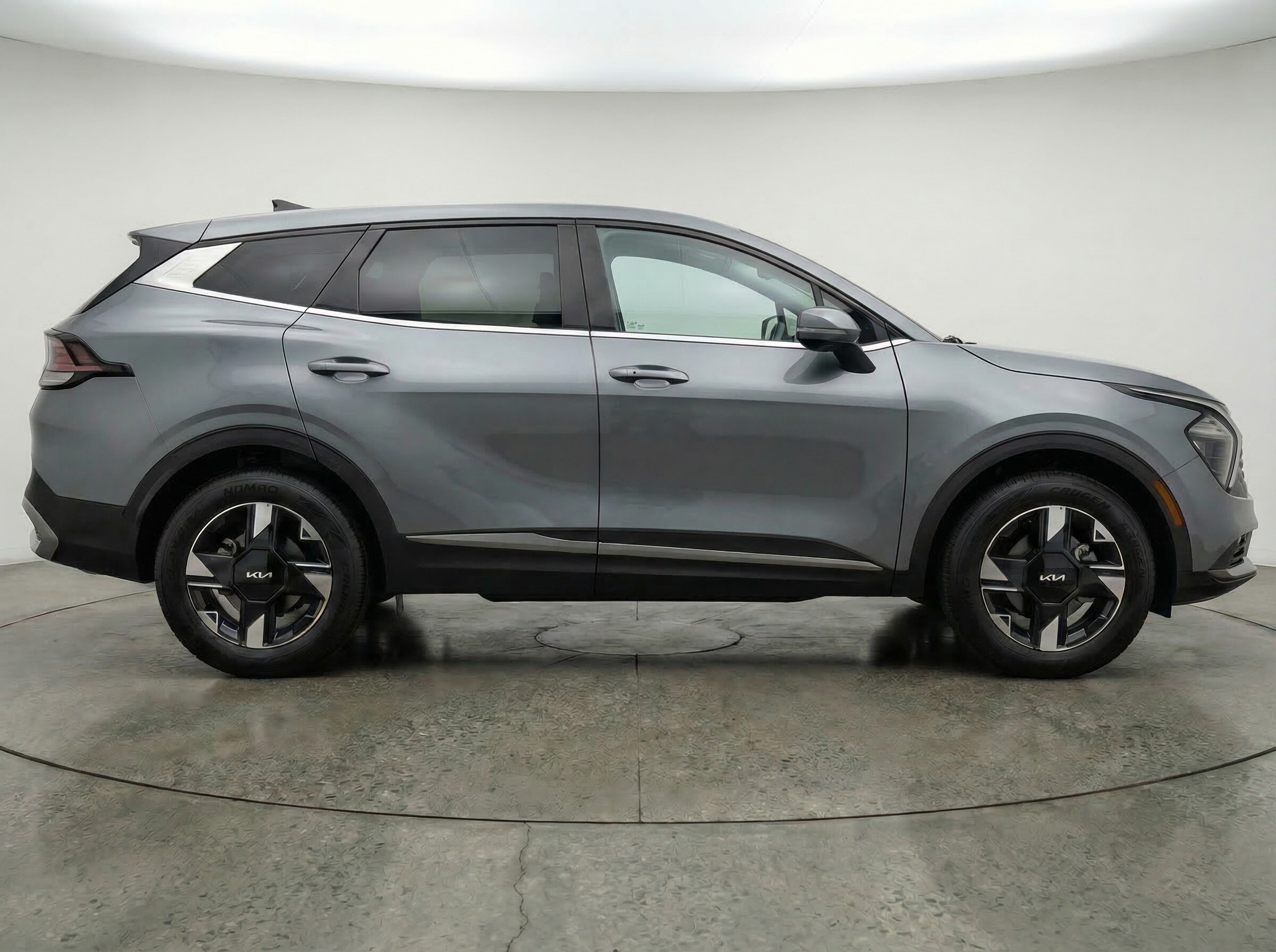 Thumbnail: 2026 Kia Sportage - 8