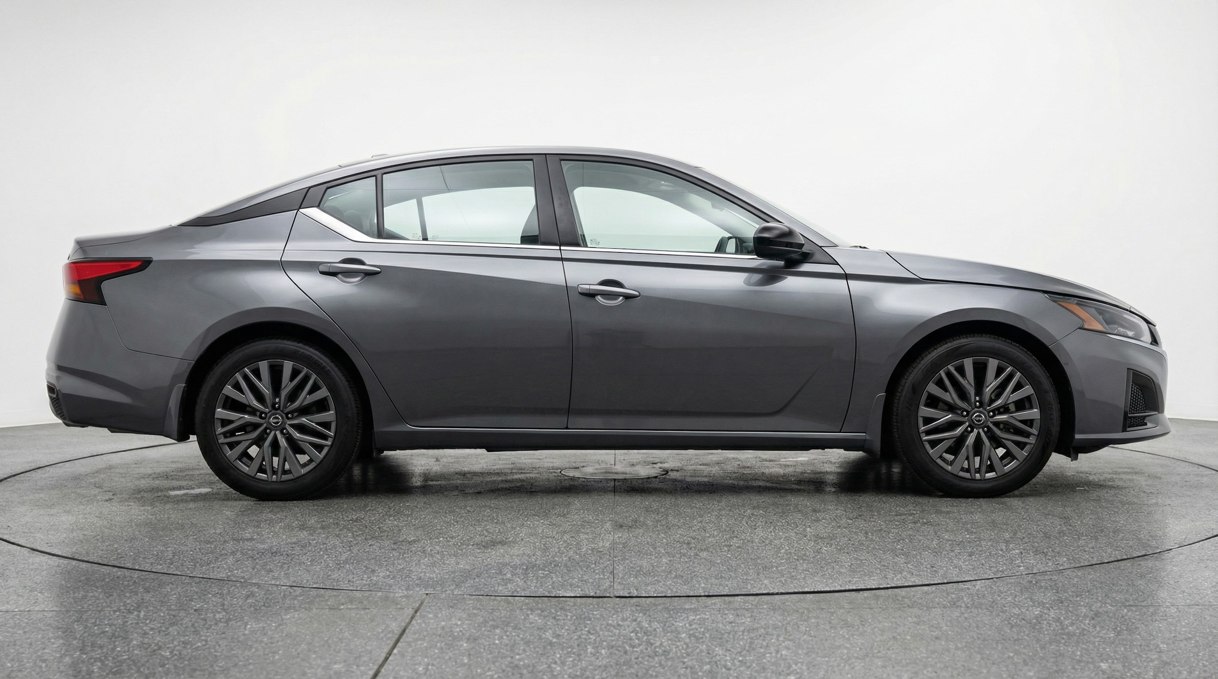 Thumbnail: 2025 Nissan Altima - 8