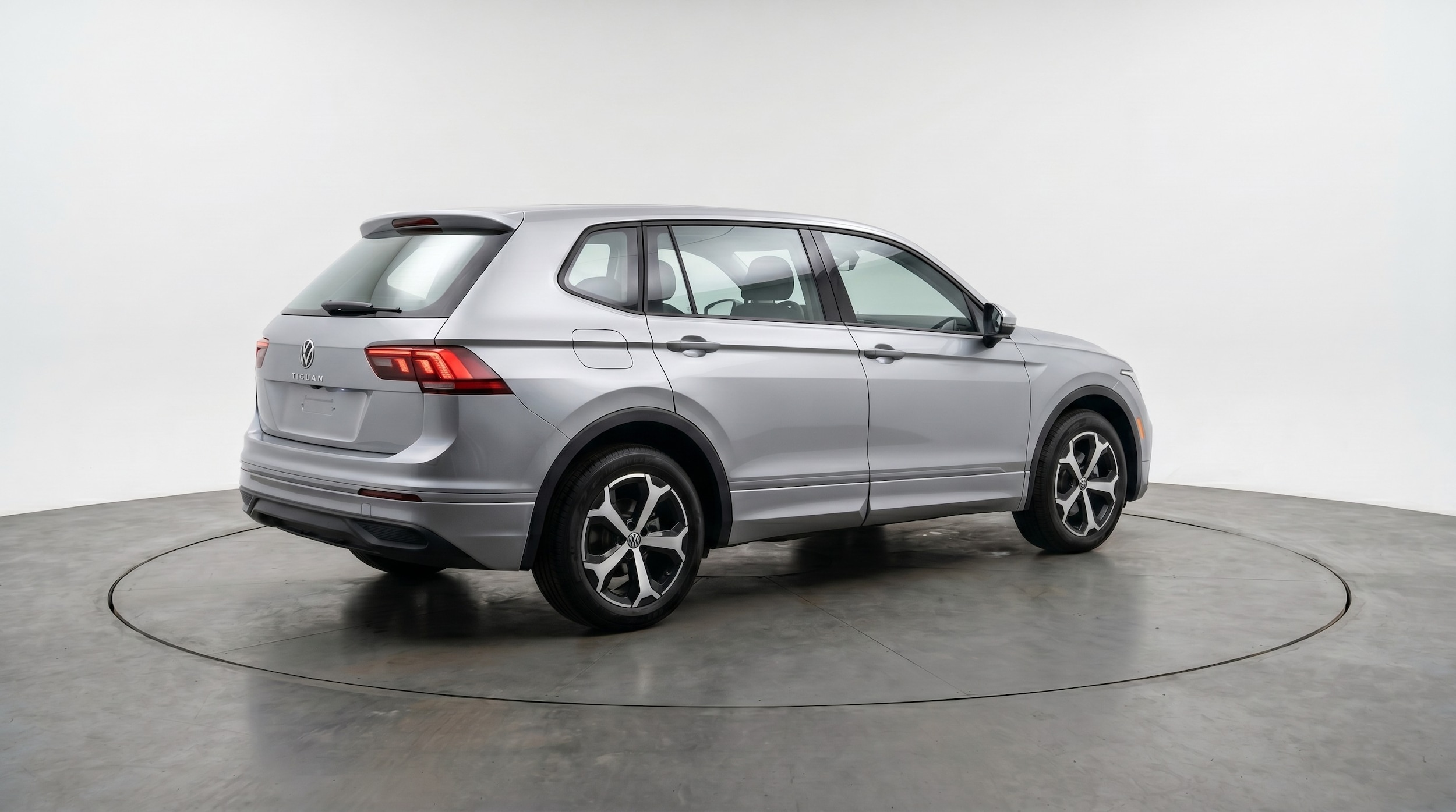Thumbnail: 2026 Volkswagen Tiguan - 7