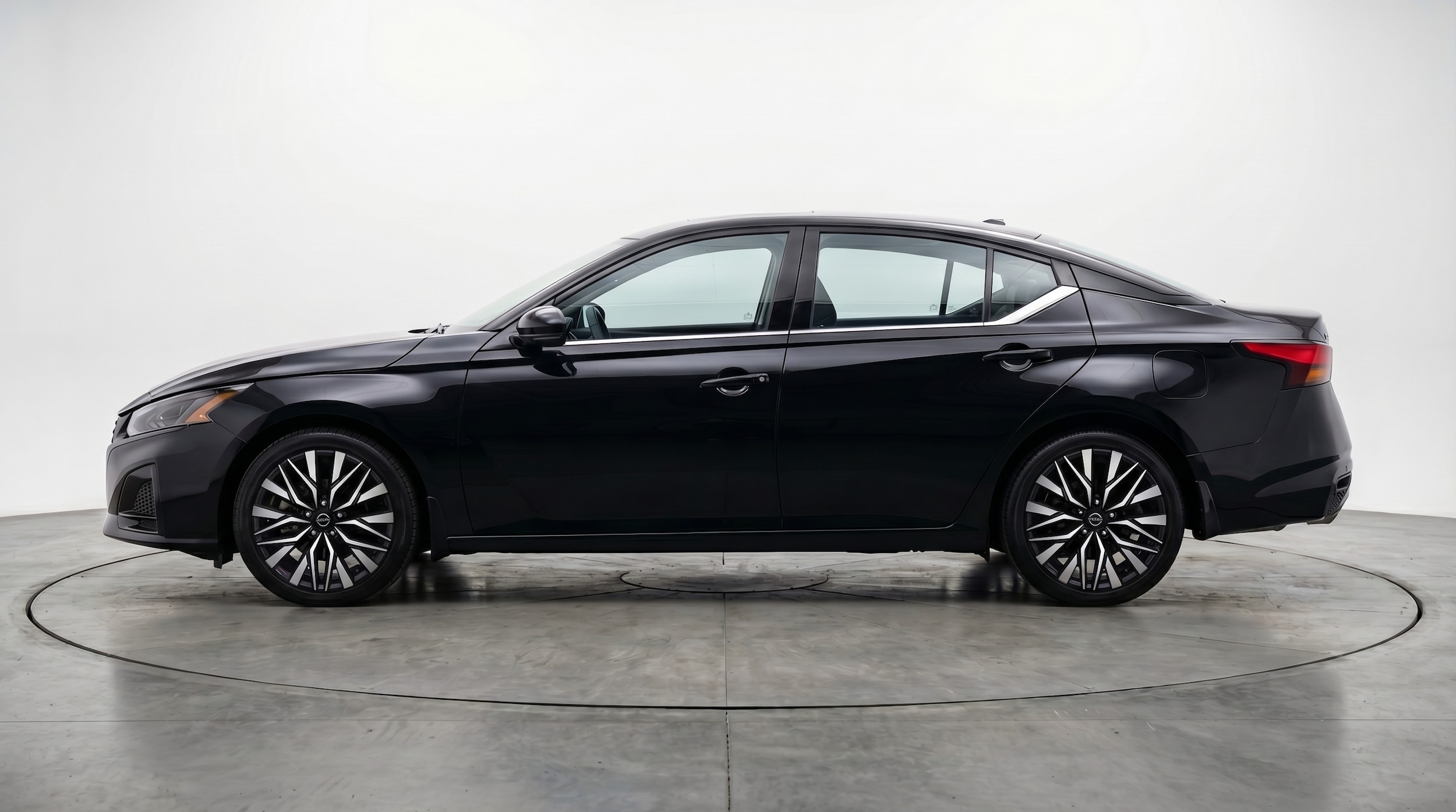 Thumbnail: 2026 Nissan Altima - 4