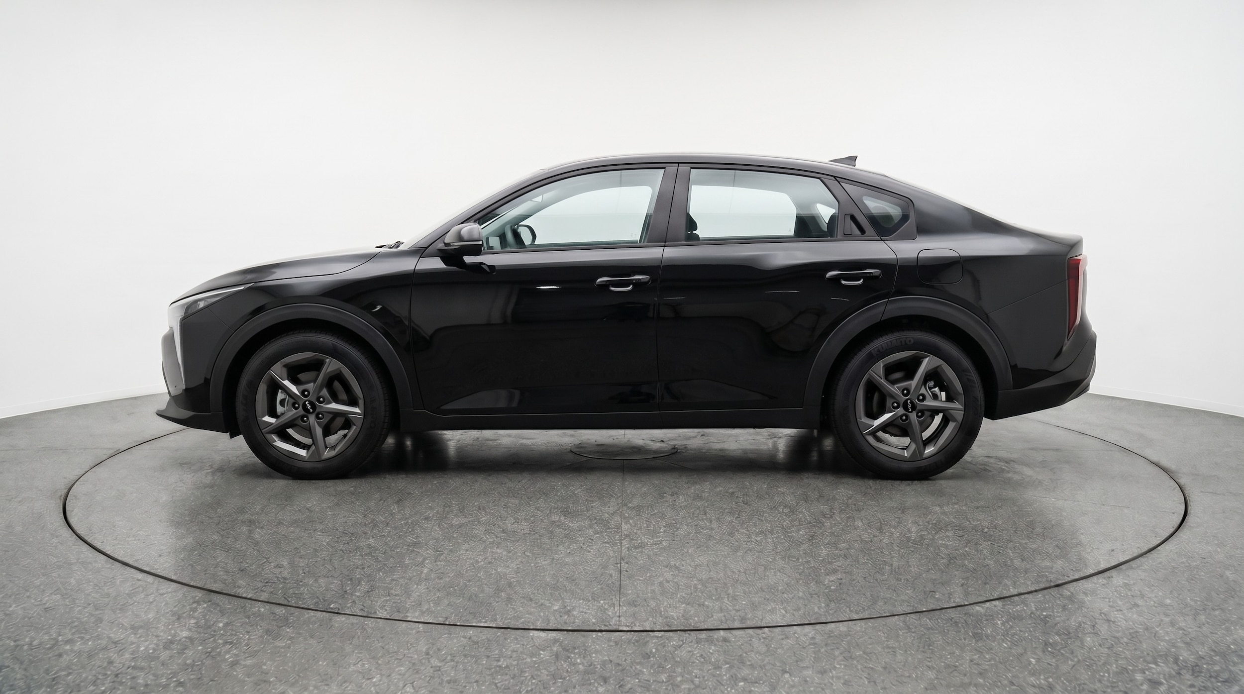 Thumbnail: 2026 Kia K4 - 4