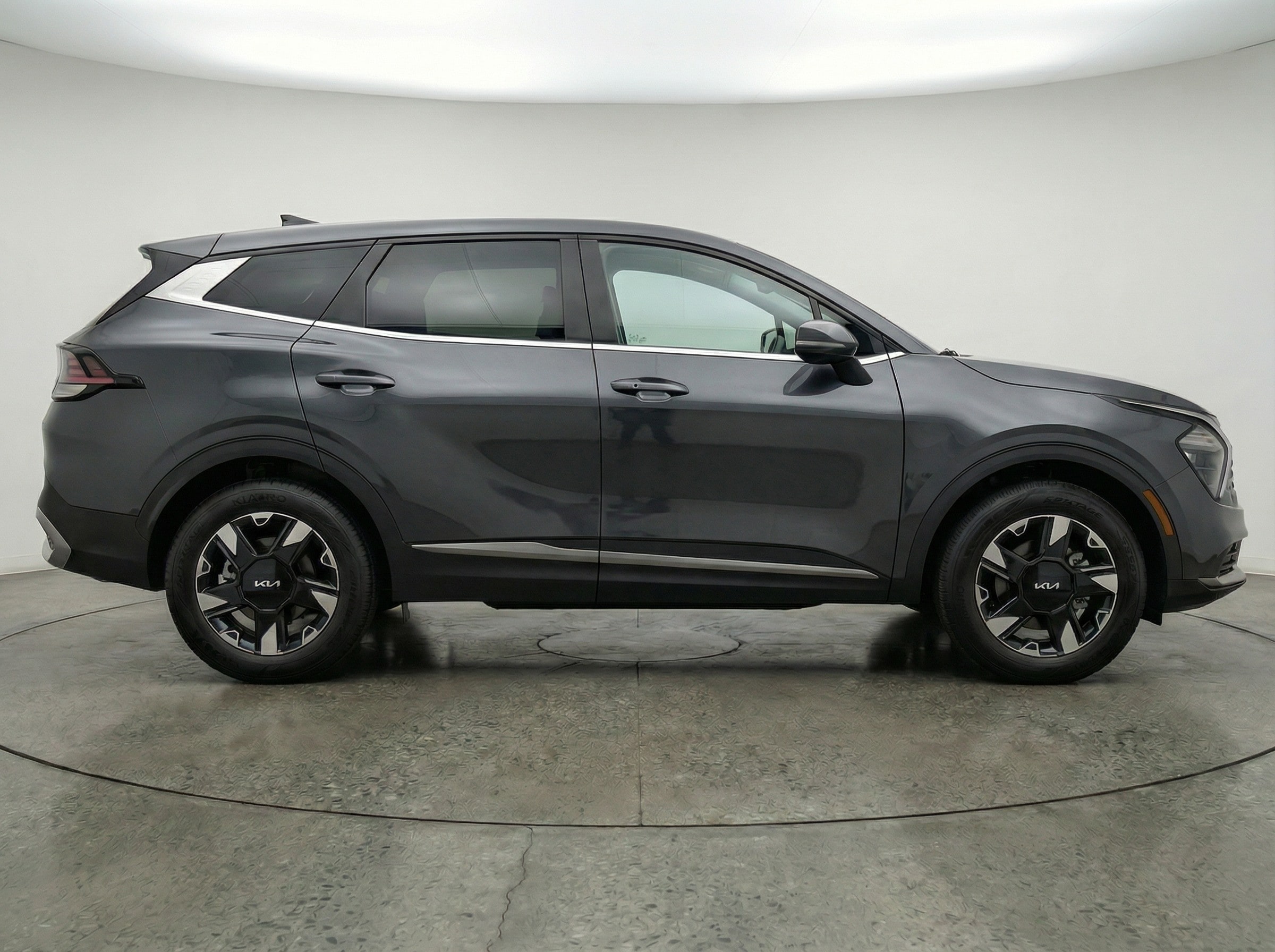 Thumbnail: 2026 Kia Sportage - 8