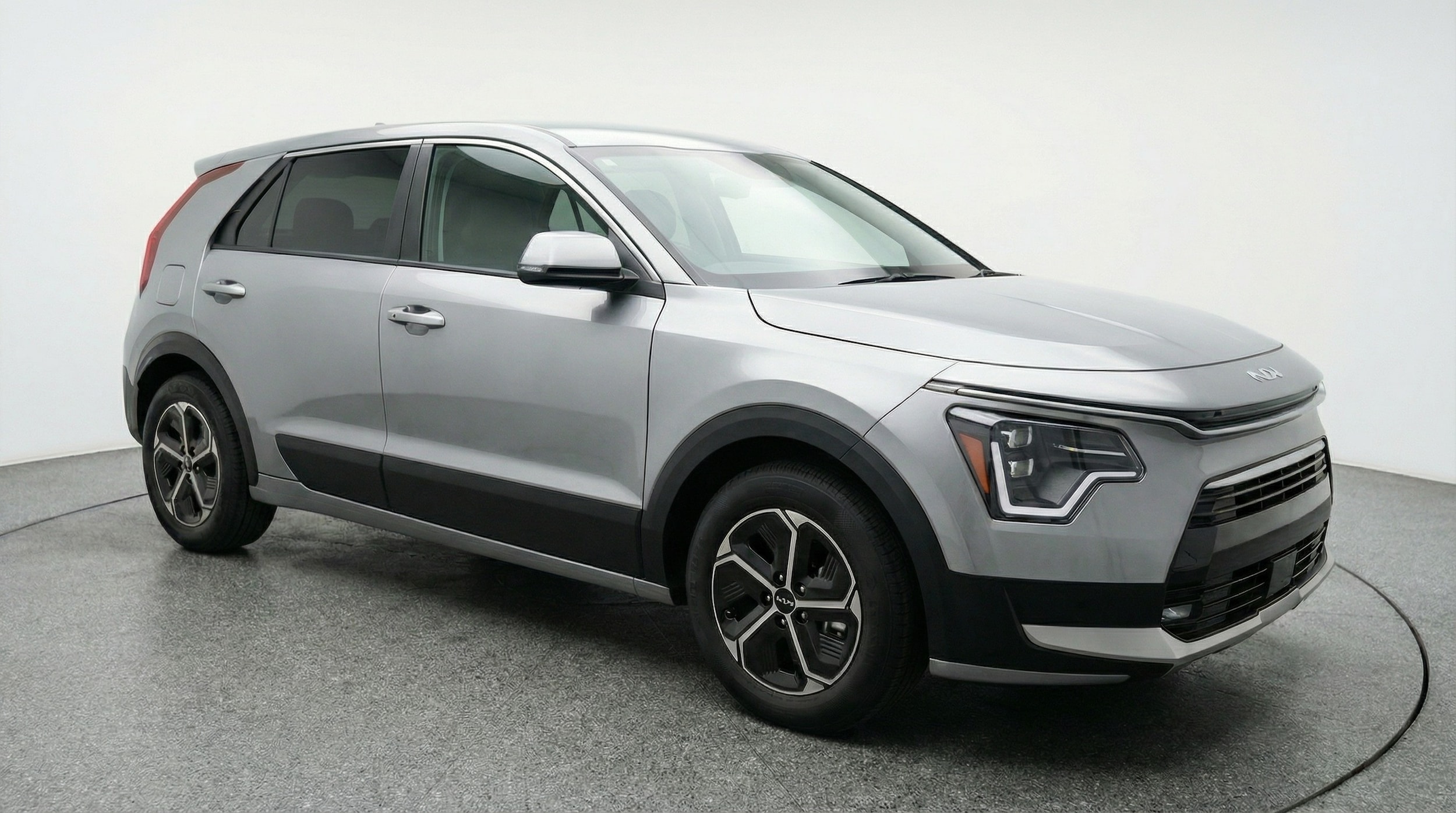 Thumbnail: 2026 Kia Niro - 1