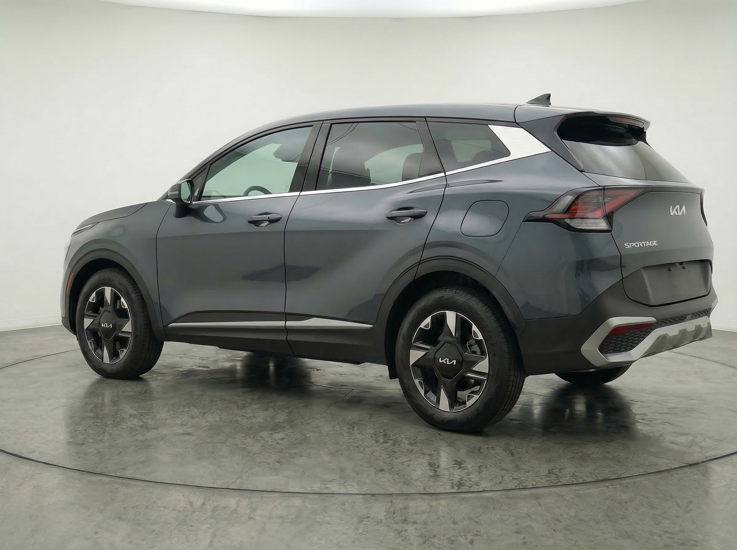 Thumbnail: 2026 Kia Sportage - 5