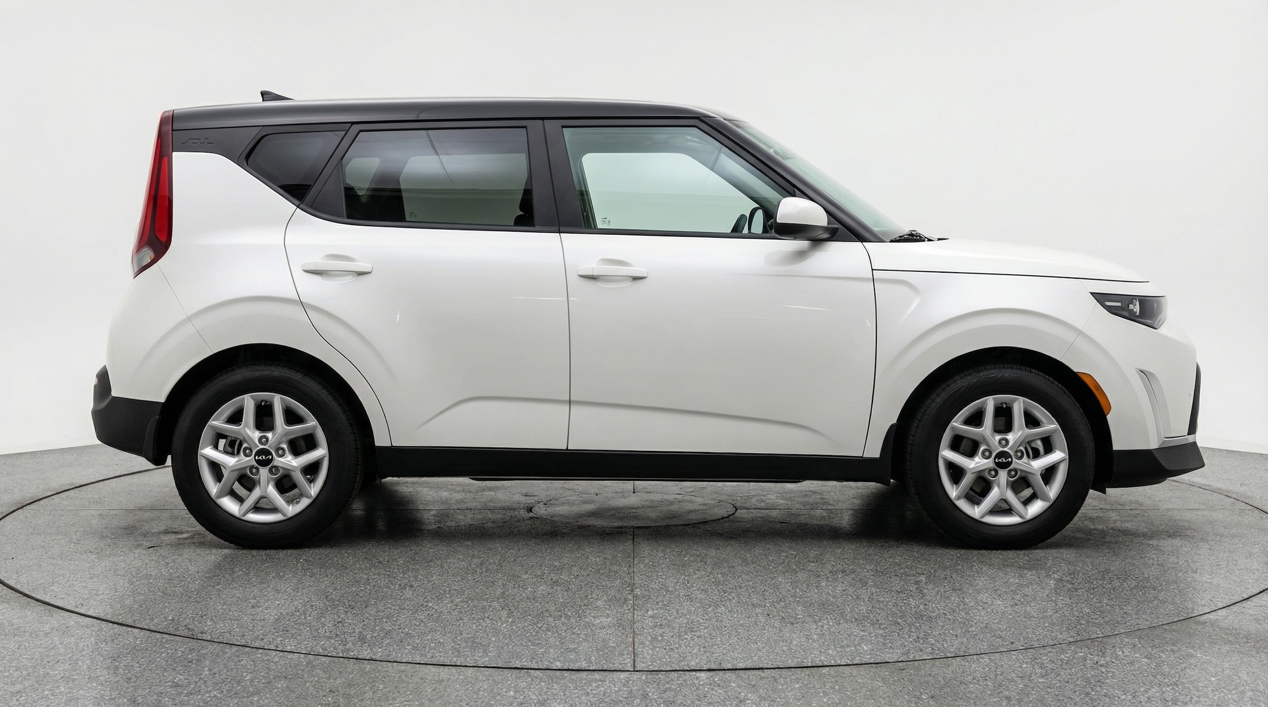 Thumbnail: 2025 Kia Soul - 8
