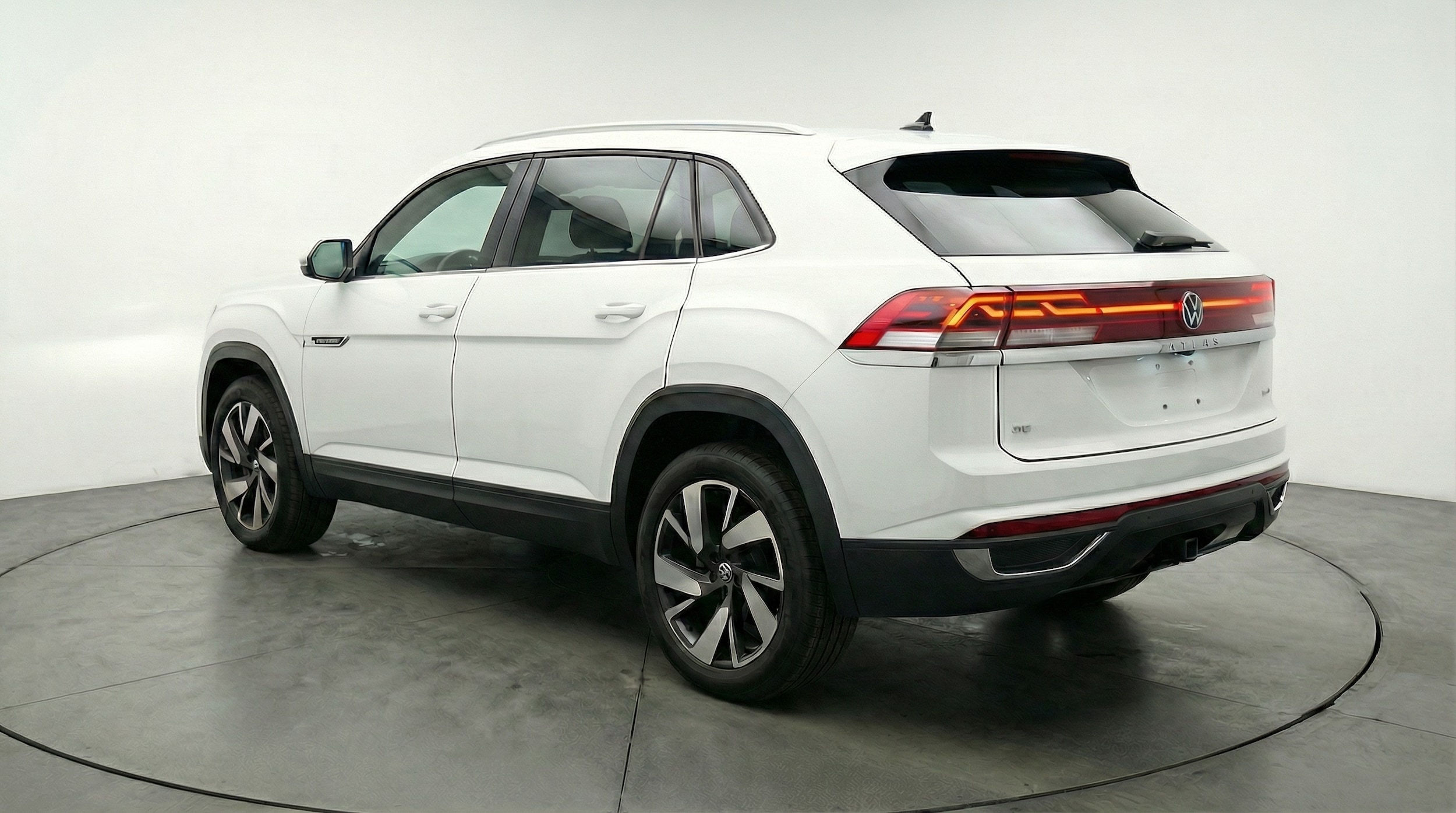Thumbnail: 2026 Volkswagen Atlas - 5