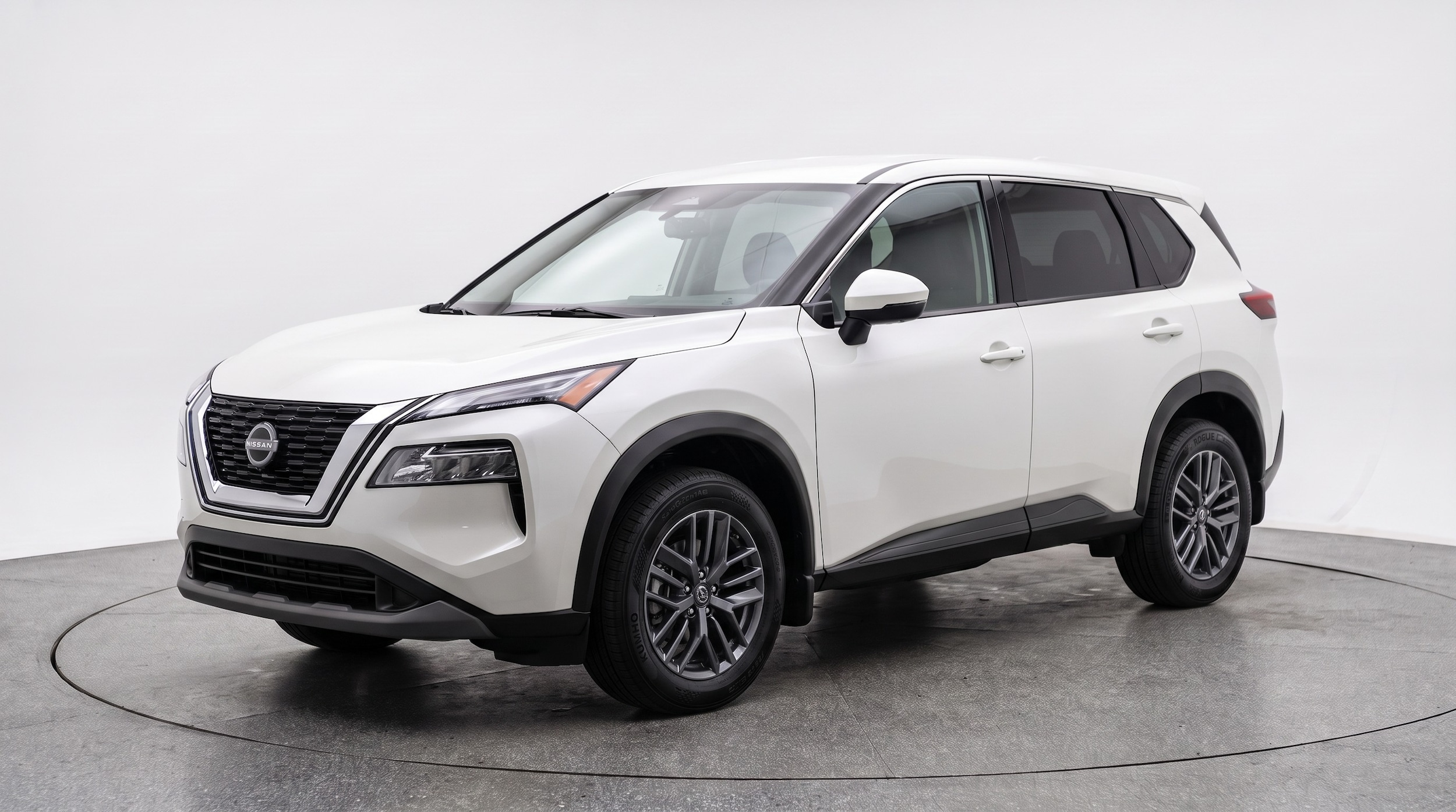 Thumbnail: 2026 Nissan Rogue - 3
