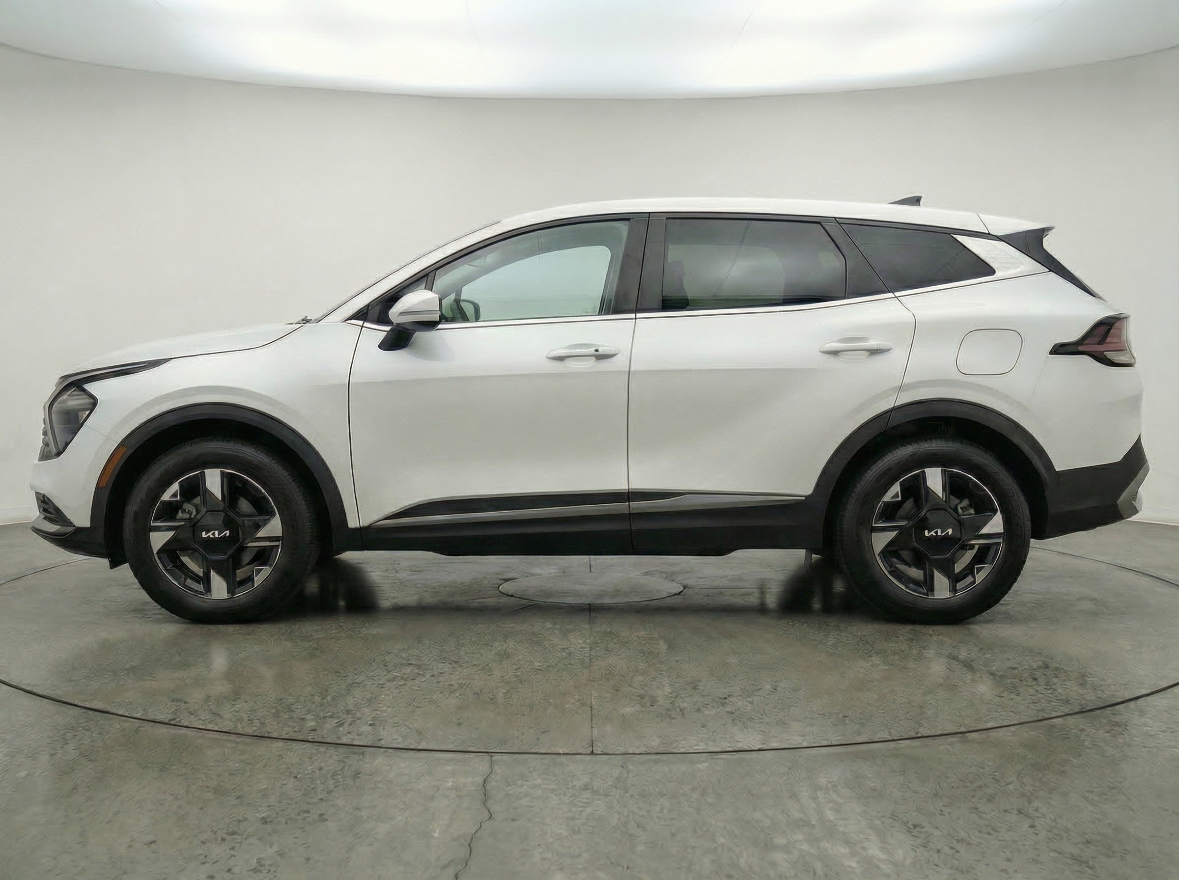 Thumbnail: 2026 Kia Sportage - 4