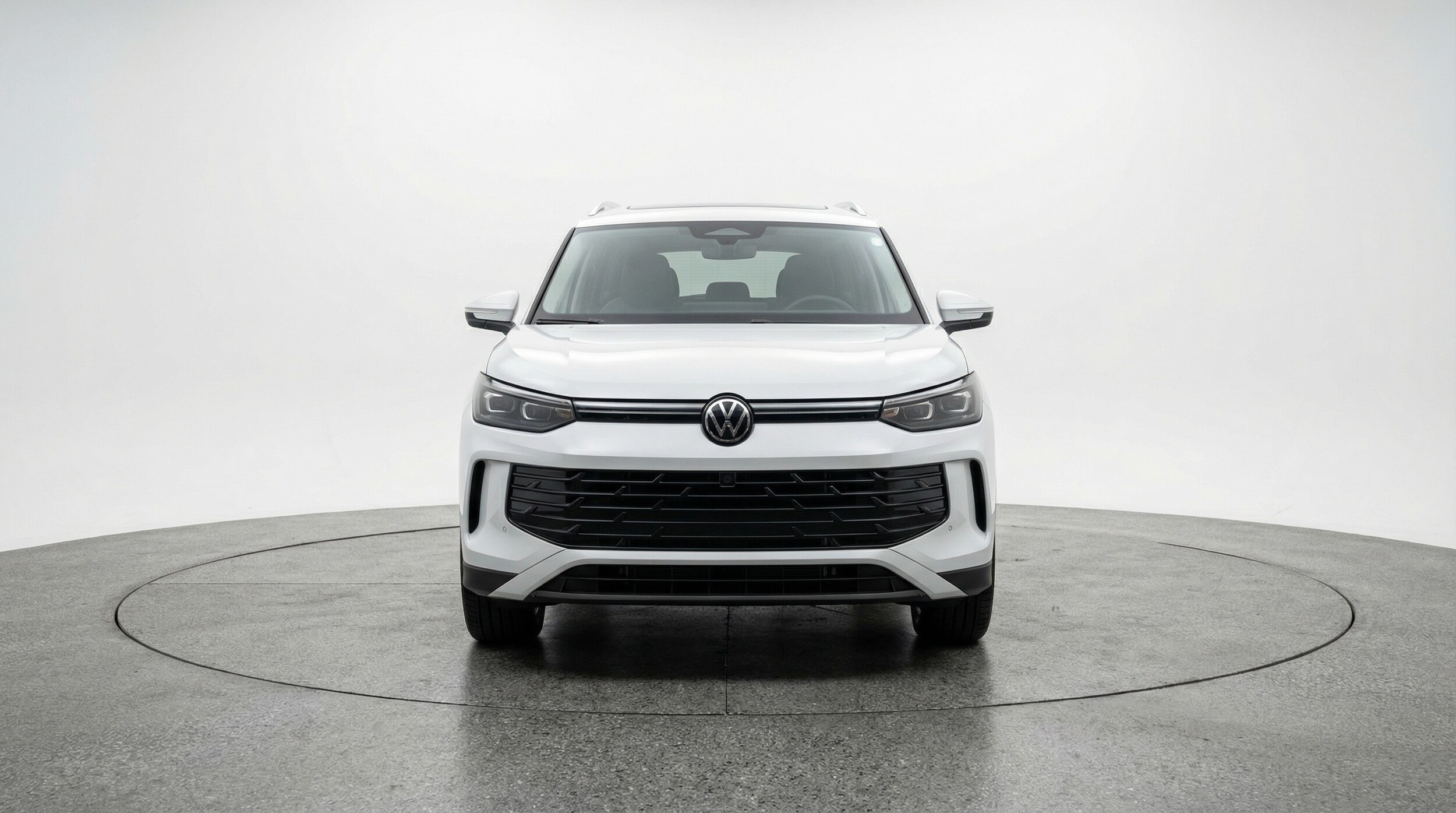 Thumbnail: 2026 Volkswagen Tiguan - 2