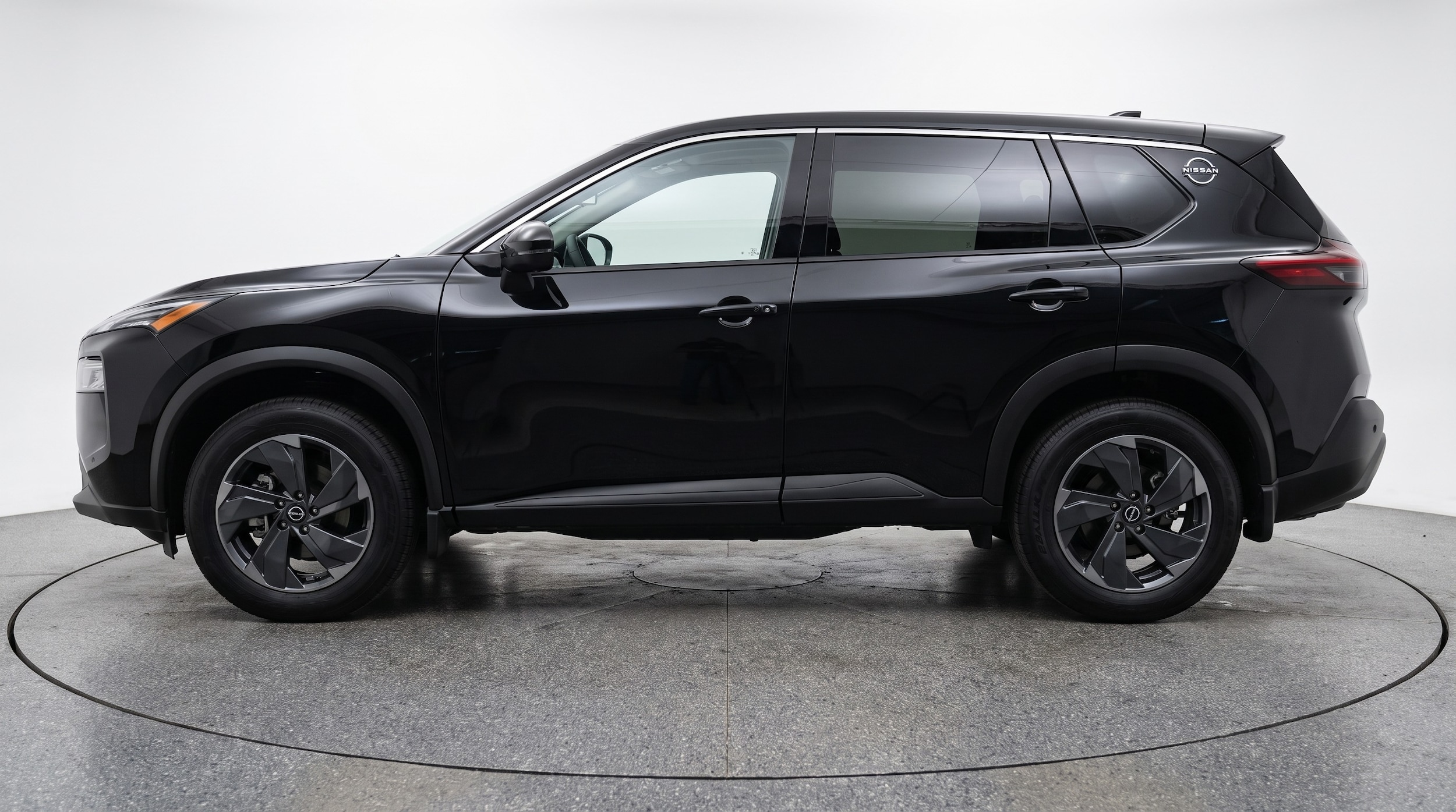 Thumbnail: 2025 Nissan Rogue - 4