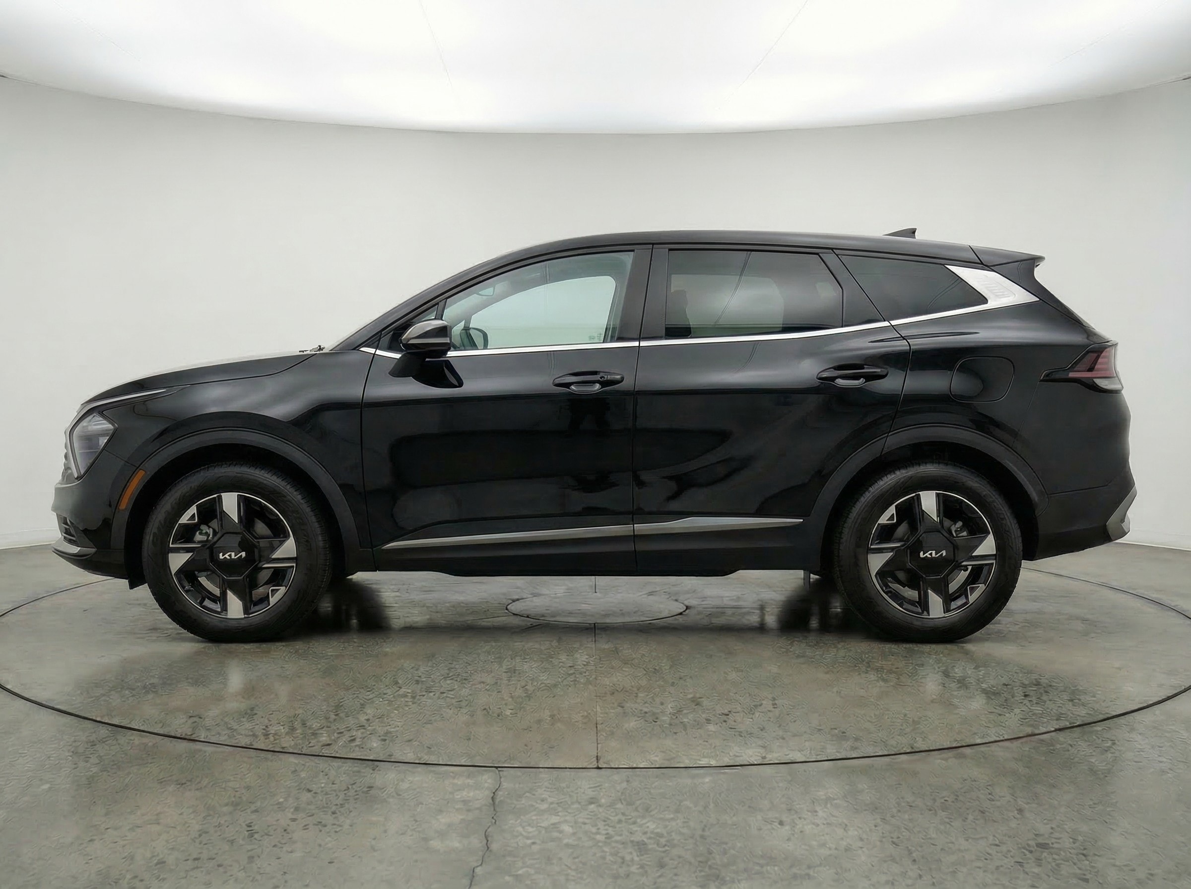 Thumbnail: 2026 Kia Sportage - 4