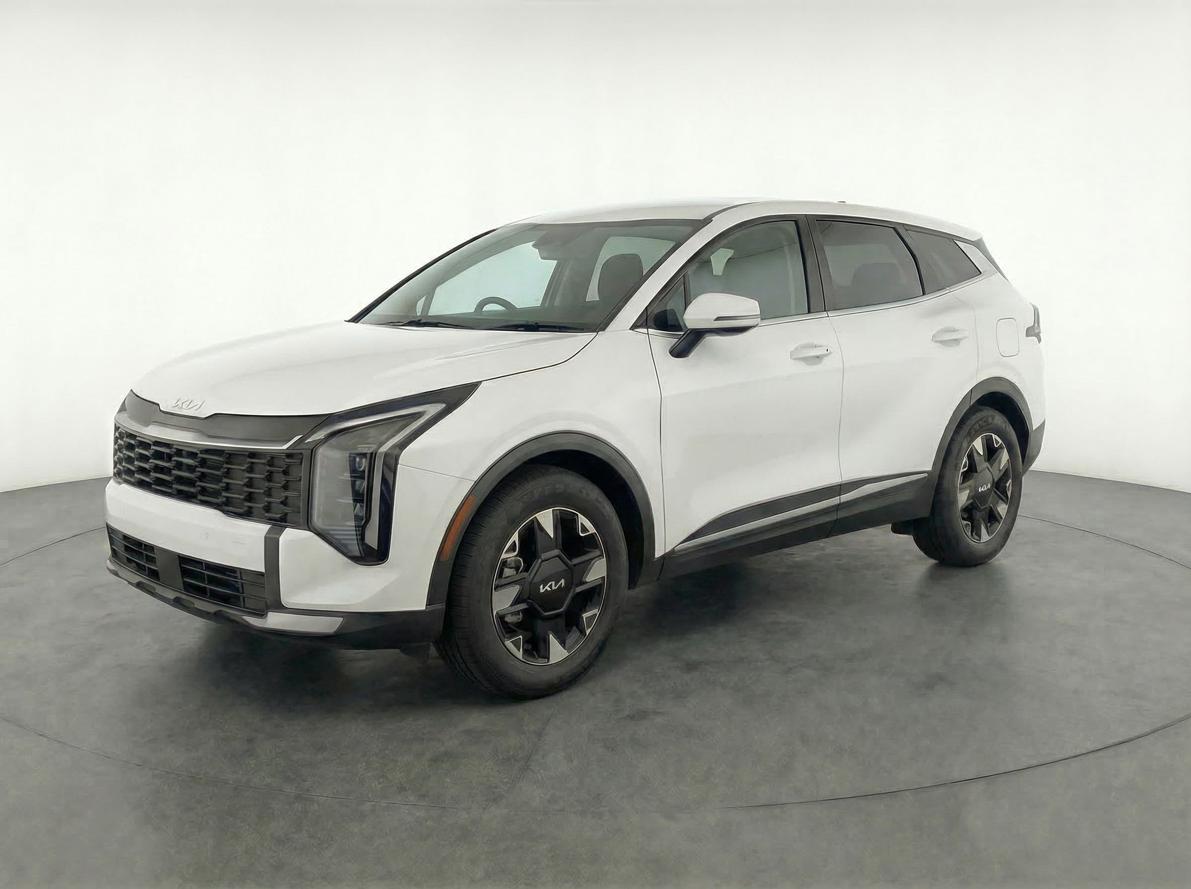 Thumbnail: 2026 Kia Sportage - 3