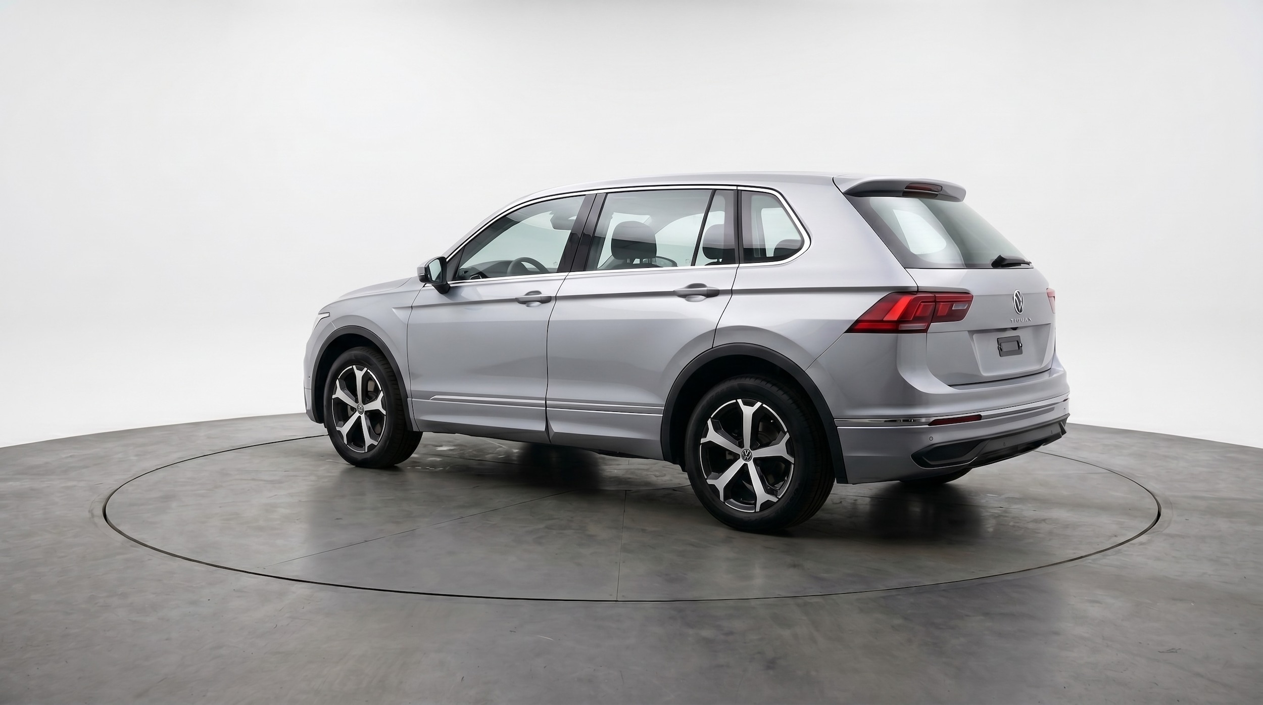 Thumbnail: 2026 Volkswagen Tiguan - 5