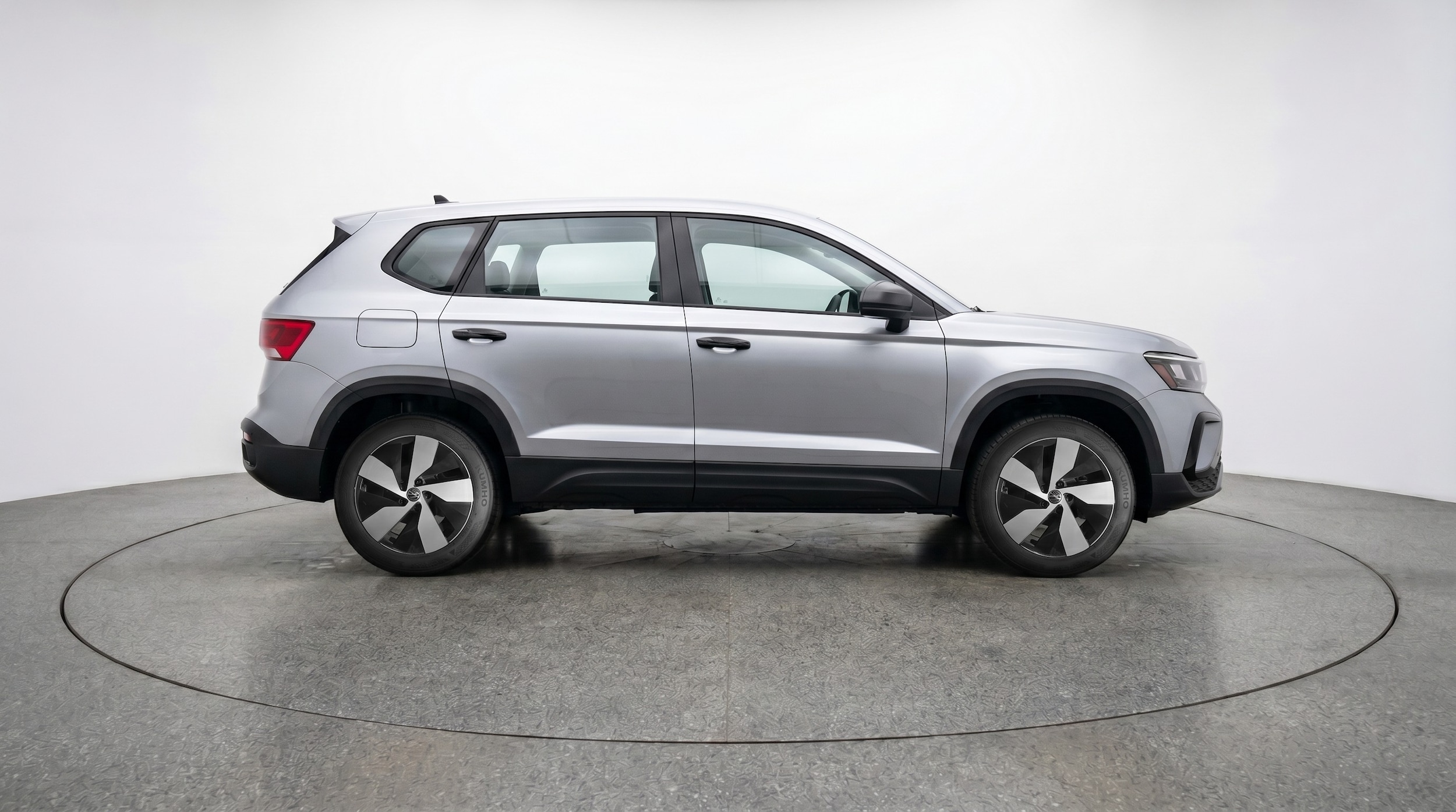 Thumbnail: 2026 Volkswagen Taos - 8