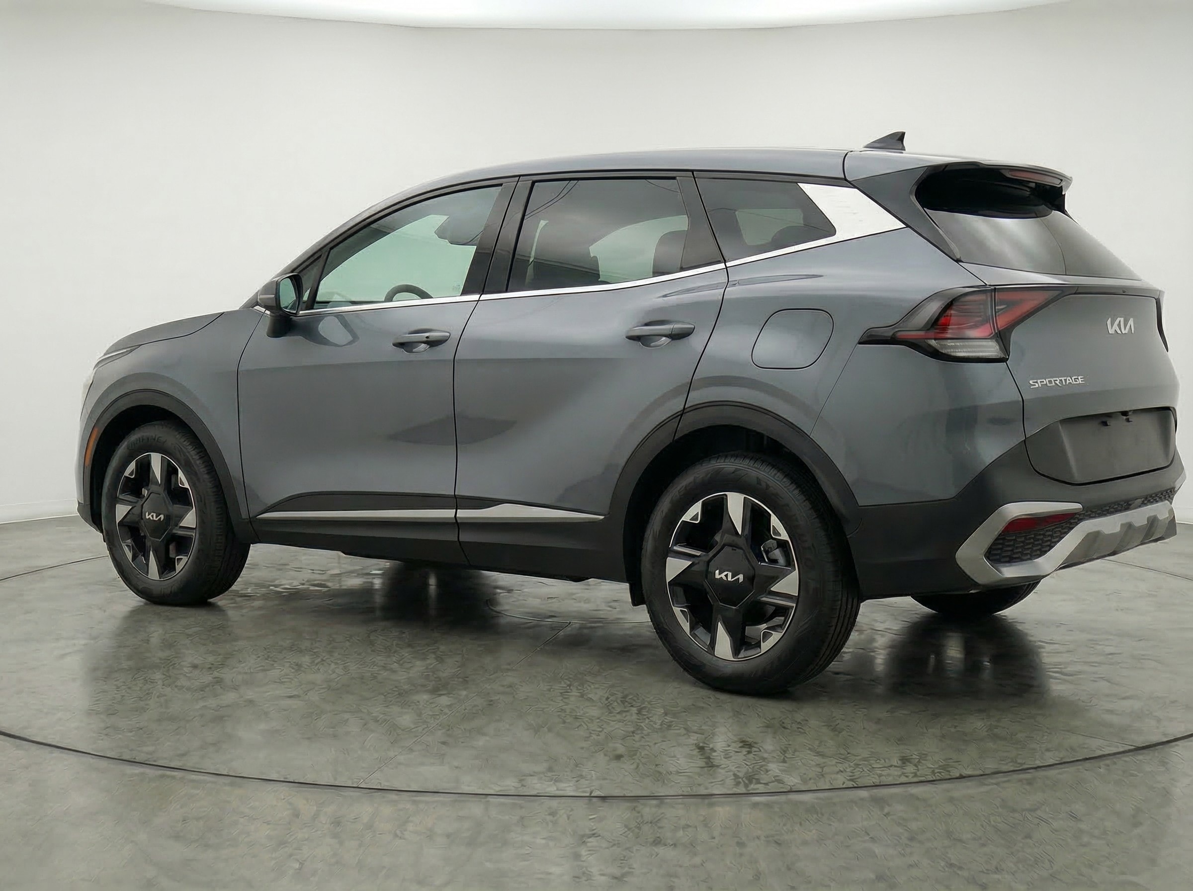 Thumbnail: 2026 Kia Sportage - 5