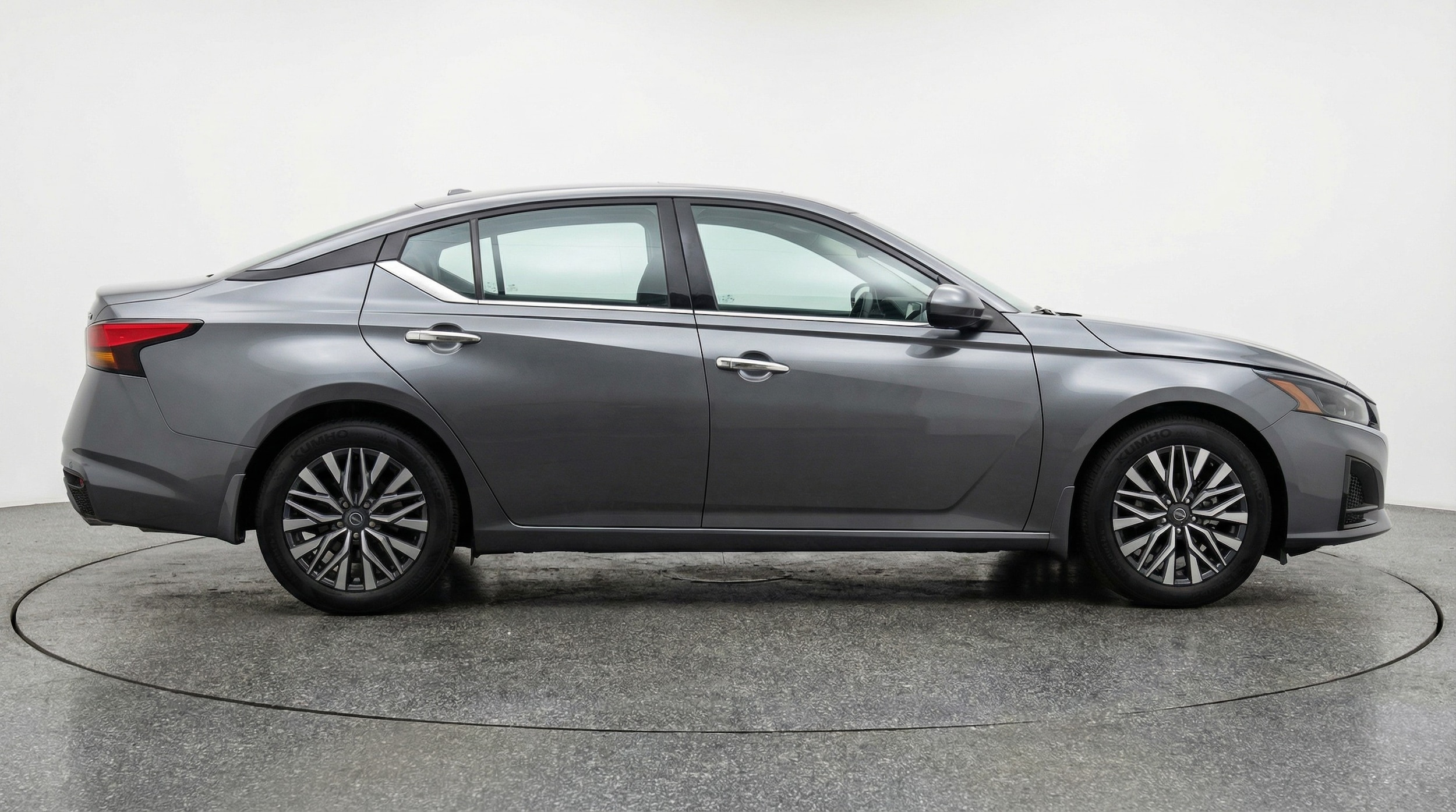 Thumbnail: 2025 Nissan Altima - 8