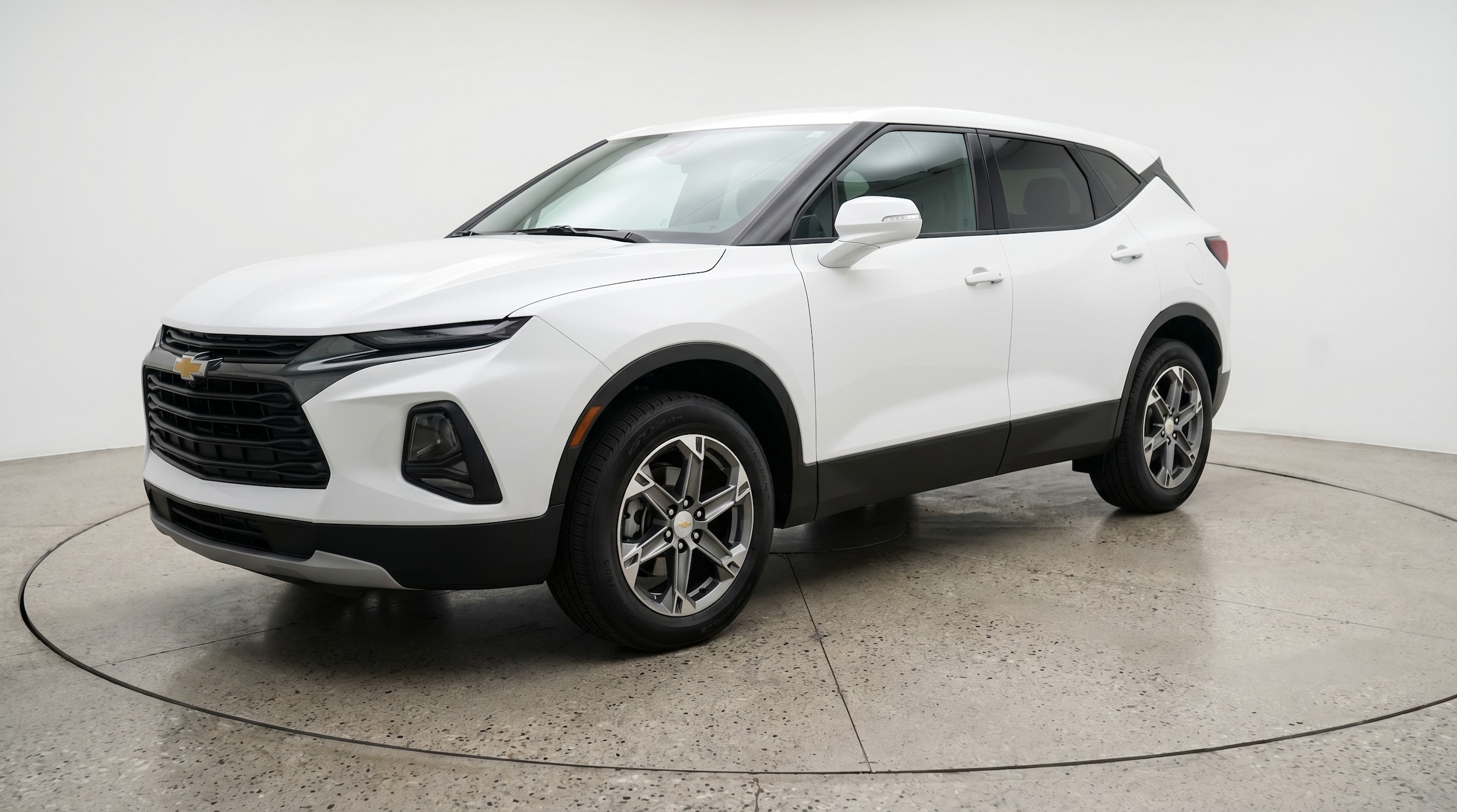 Thumbnail: 2026 Chevrolet Blazer - 3
