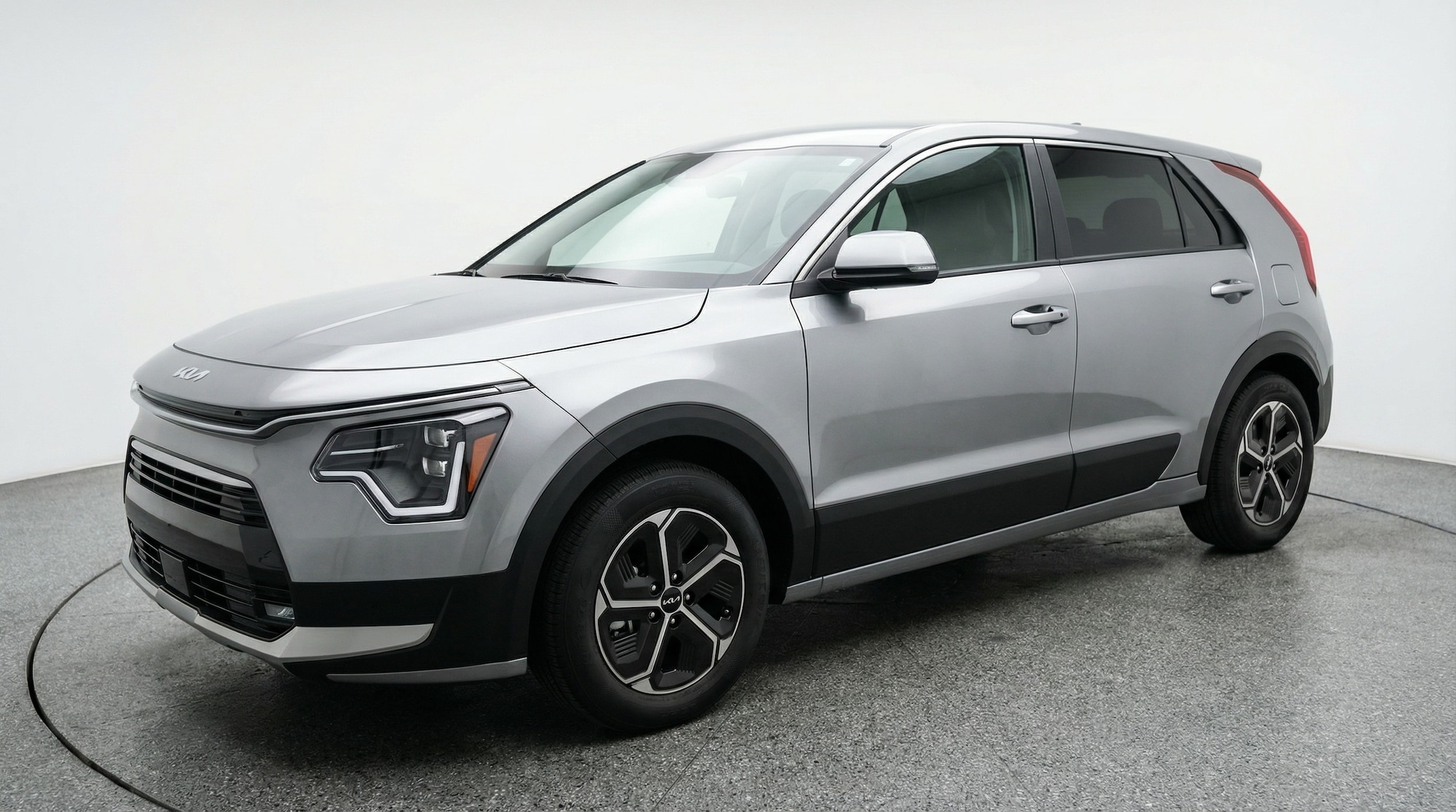 Thumbnail: 2026 Kia Niro - 3
