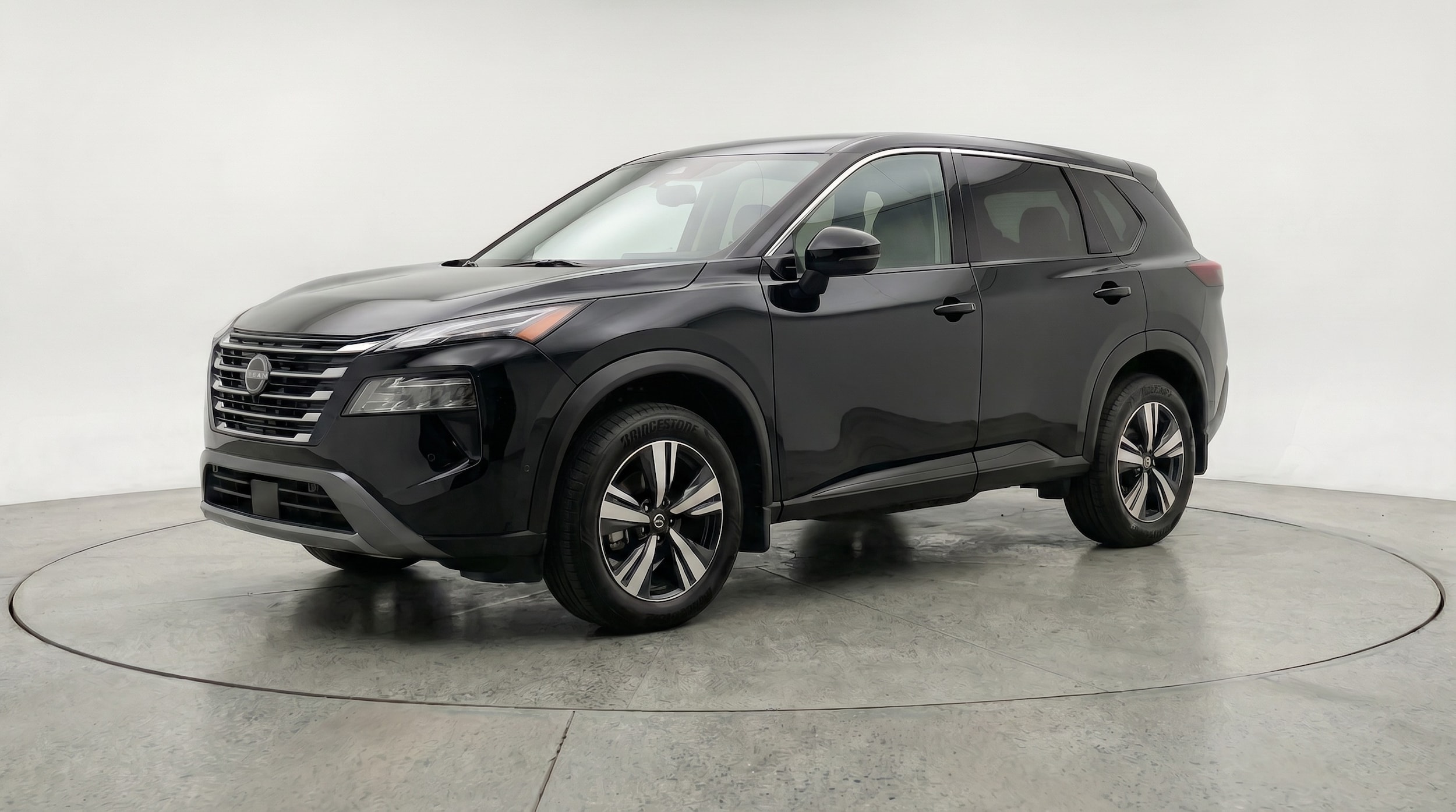 Thumbnail: 2026 Nissan Rogue - 3